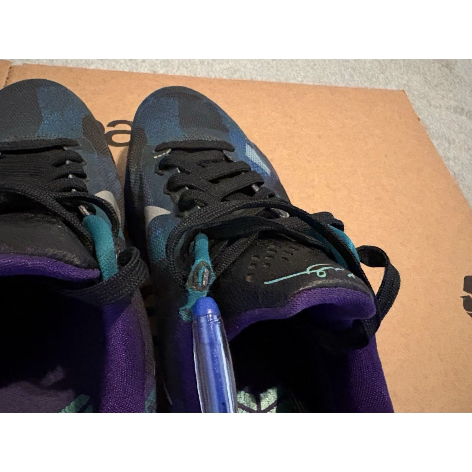 Nike Nike Kobe 10 Sneaker Men 9 Purple Emerald Glow-Silver-Court Purple 2015 705317-305 USED Size US 9 / EU 42 - 5 Thumbnail