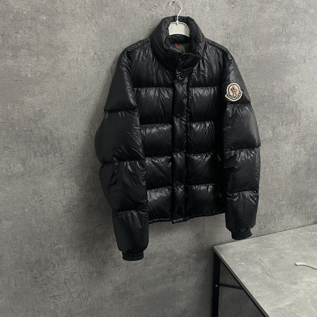 Moncler Moncler Puffer Jacket Big Logo Size US L / EU 52-54 / 3 - 3 Thumbnail