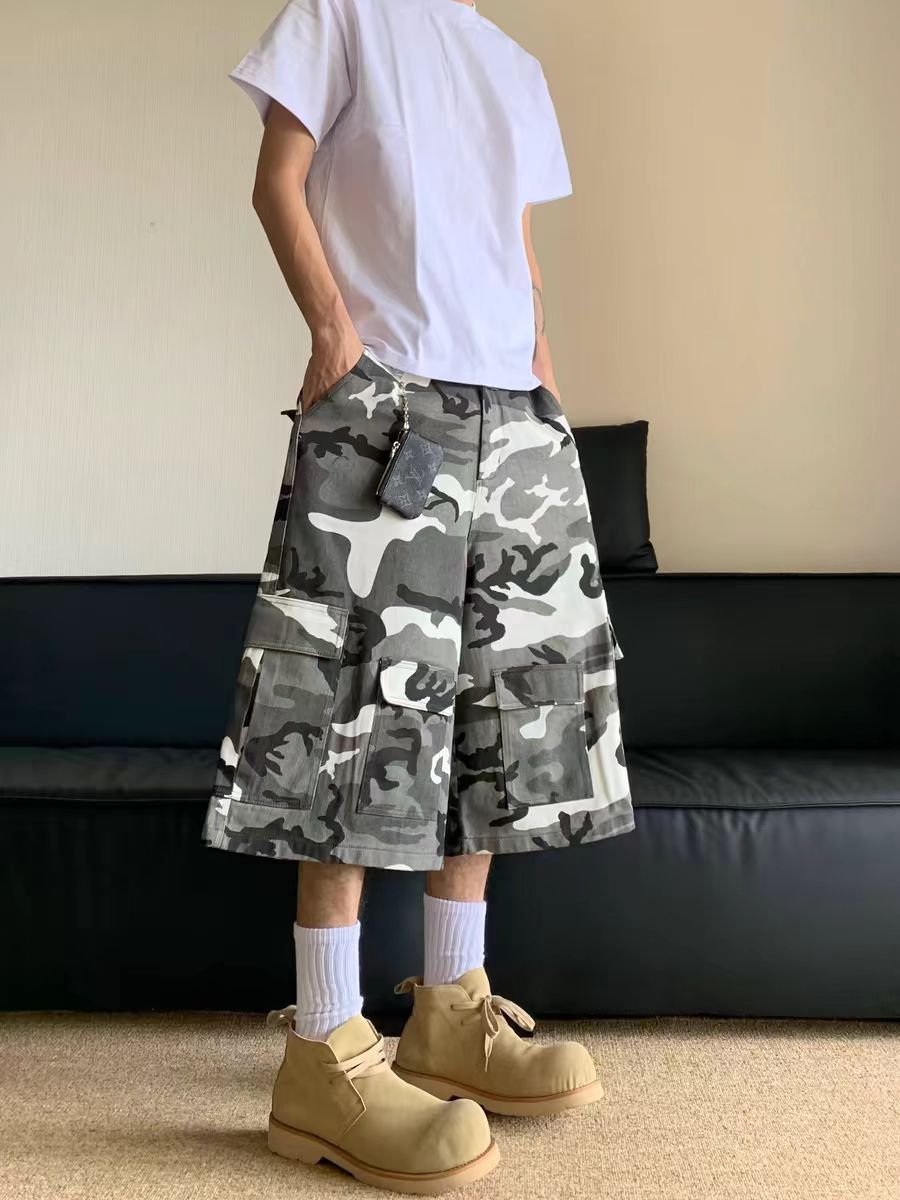Vintage Vintage Camo Heavy Wash Work Shorts Size US 34 / EU 50 - 2 Thumbnail