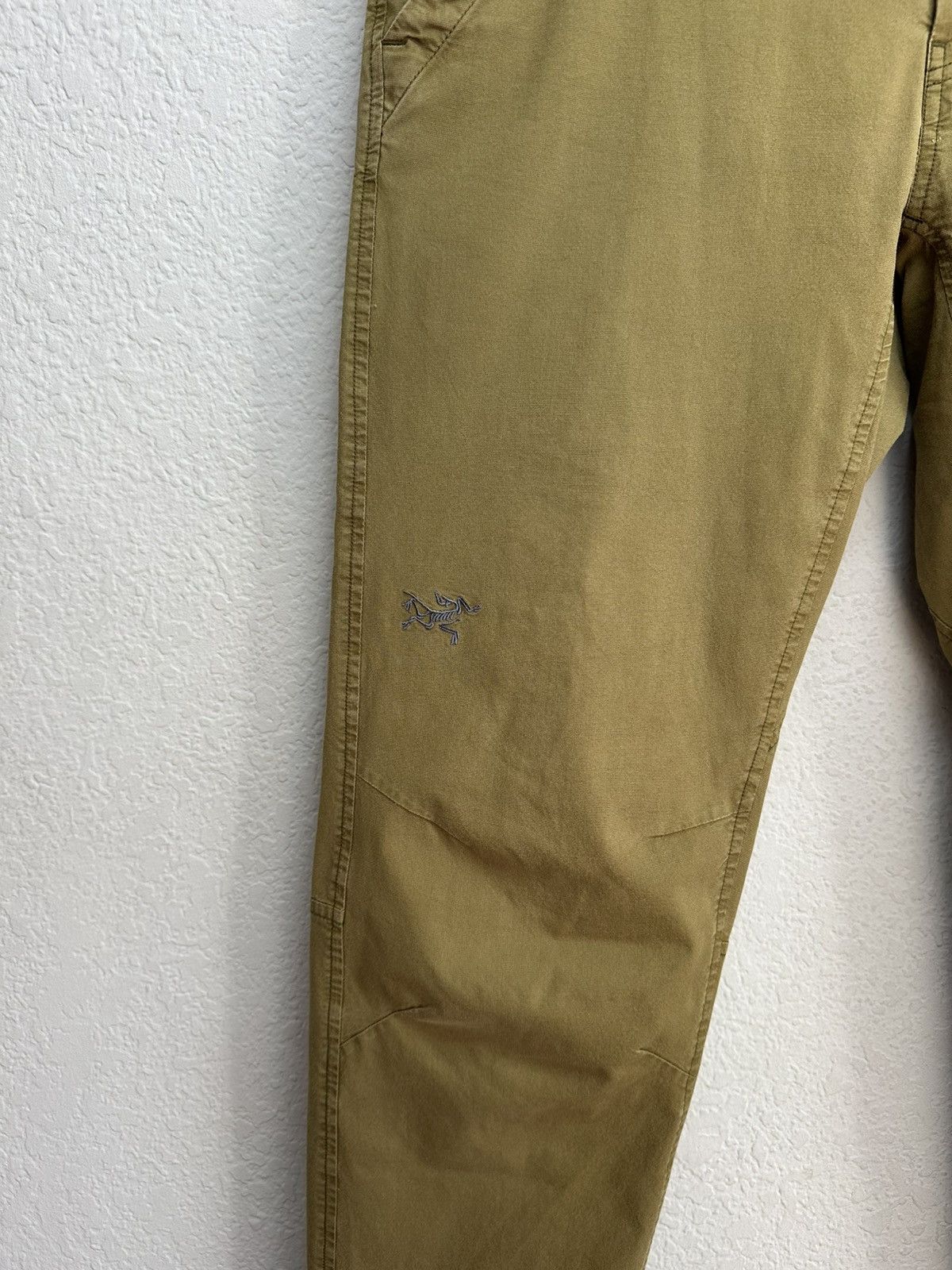 Arc'teryx Vintage Arc’teryx Pants Embroidered Logo Y2K Gorpcore Size US 32 / EU 48 - 8 Thumbnail