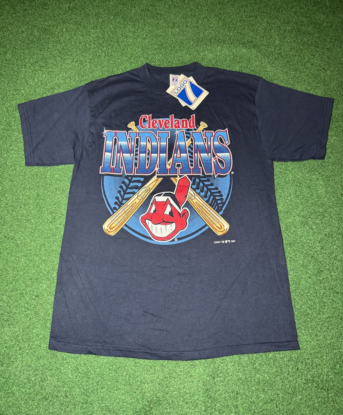 Logo 7 Cleveland Indians Logo 7 NWT Vintage 90s Baseball L T Shirt Size US L / EU 52-54 / 3 - 1 Thumbnail