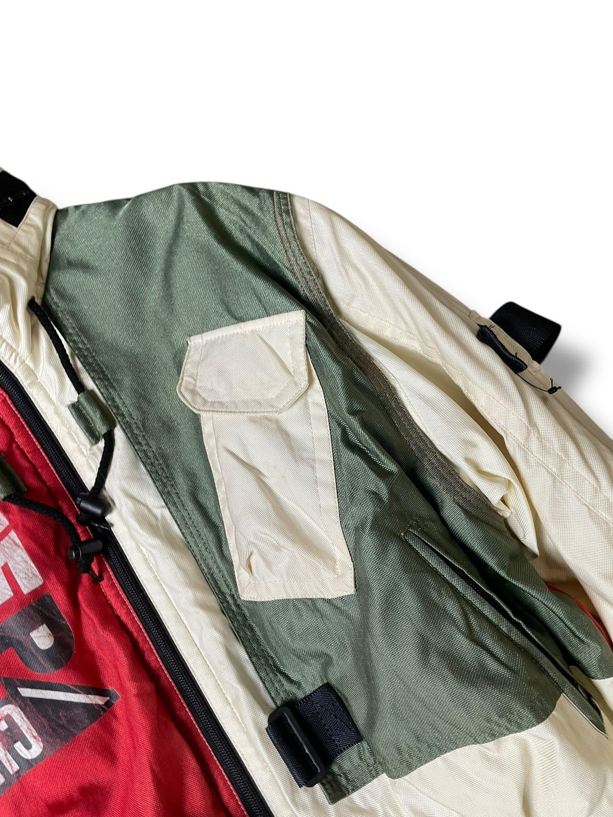 Japanese Brand × Vintage Step Cross x This Is A Life Buoy Ski Jacket (116) Size US L / EU 52-54 / 3 - 6 Thumbnail