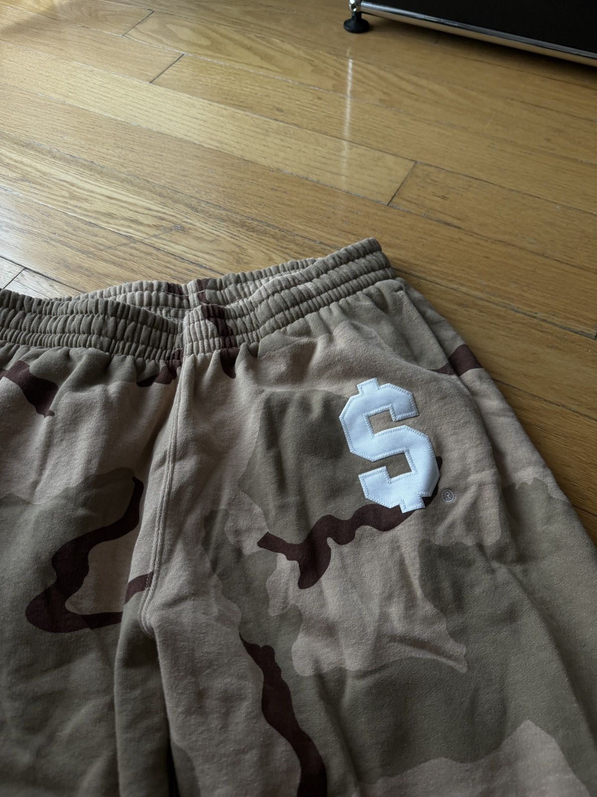 Supreme Supreme $ Desert camo sweatpants Size US 32 / EU 48 - 2 Thumbnail