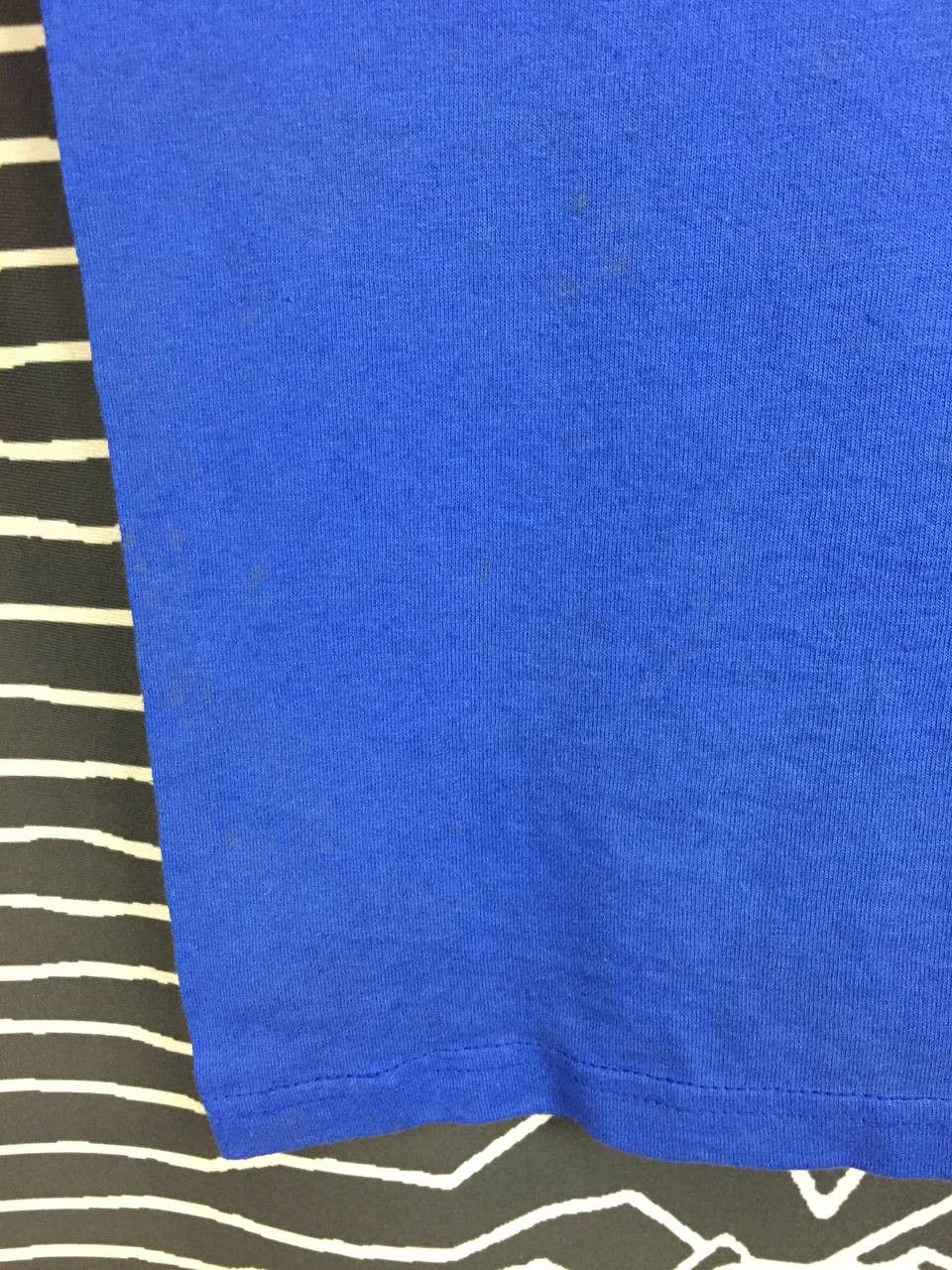 Vintage Vtg AT&T Blackberry Torch Love at First Touch Promo Tee Size US M / EU 48-50 / 2 - 15 Thumbnail