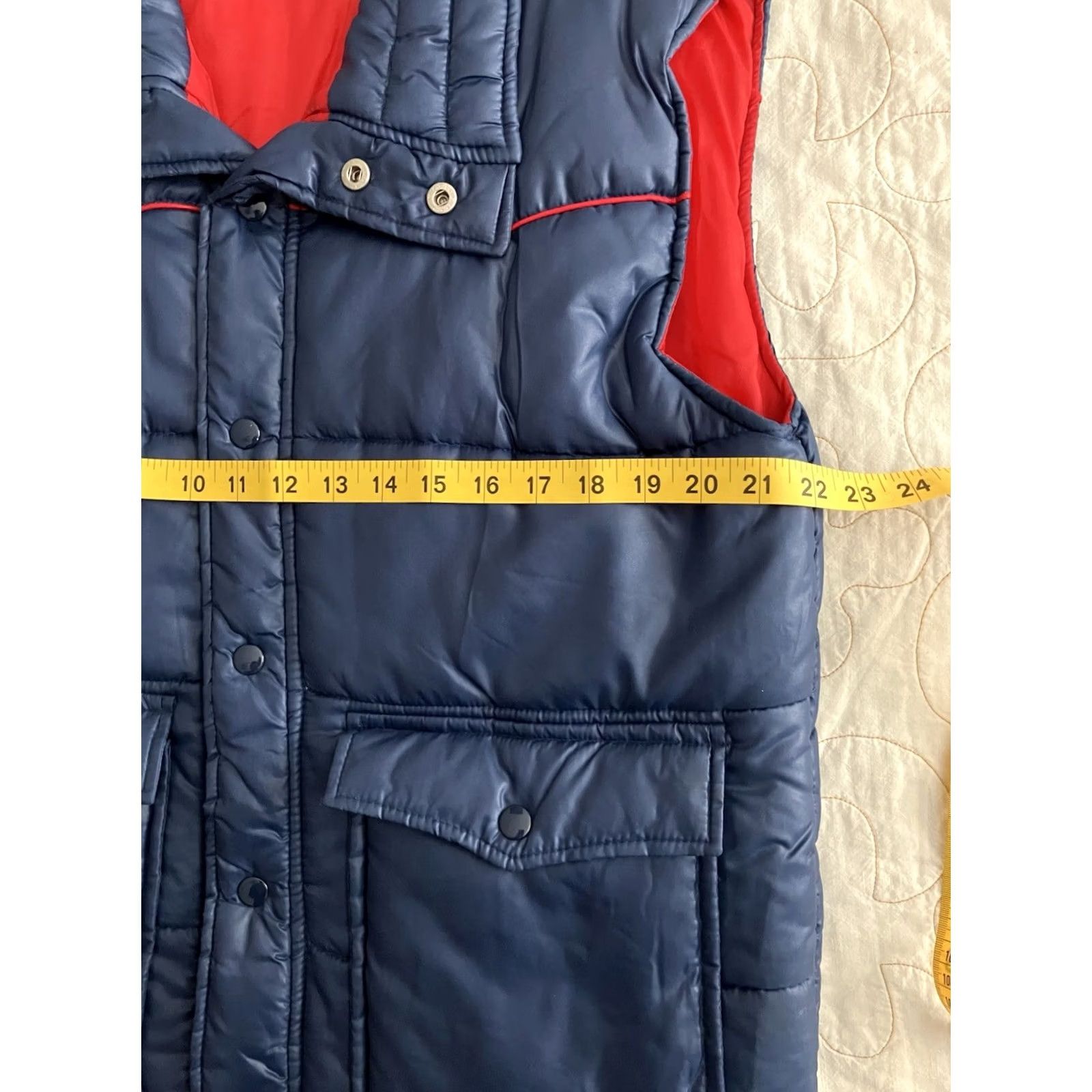 Vintage VINTAGE Martini Vest Big Blue Red Puffer Snap Button 1980s 1990s Mens Large Vest Blue Red Martini Mens Snap Button Vest 1980s Vintage 80s Puffer Vest Size US L / EU 52-54 / 3 - 2 Thumbnail