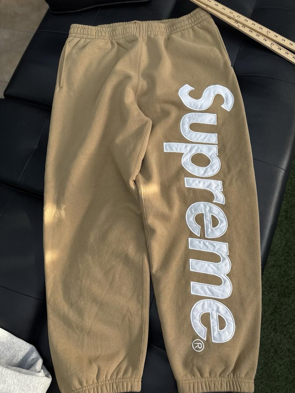 Supreme Supreme Satin Appliqué Sweatpants FW25 Brand New Size XL Tan Size US 36 / EU 52 - 1 Thumbnail