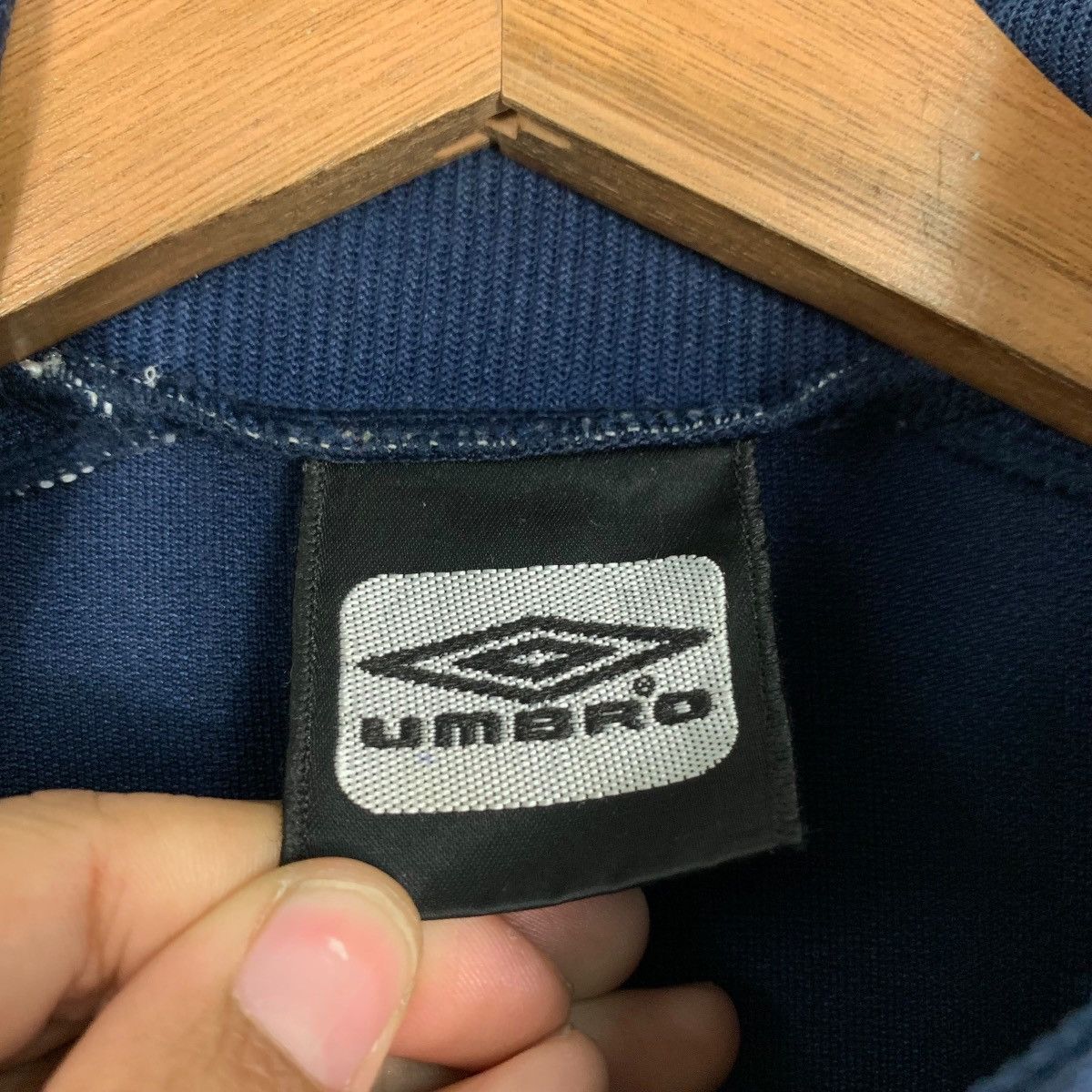 Umbro Vintage 90’s UMBRO Side Tape Striped Jacket #2799-C126 Size US S / EU 44-46 / 1 - 14 Thumbnail