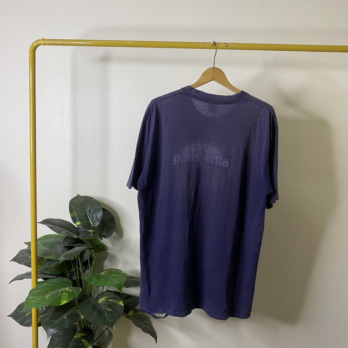 Patagonia Vintage 1990s Patagonia Faded T Shirt Size US L / EU 52-54 / 3 - 1 Thumbnail