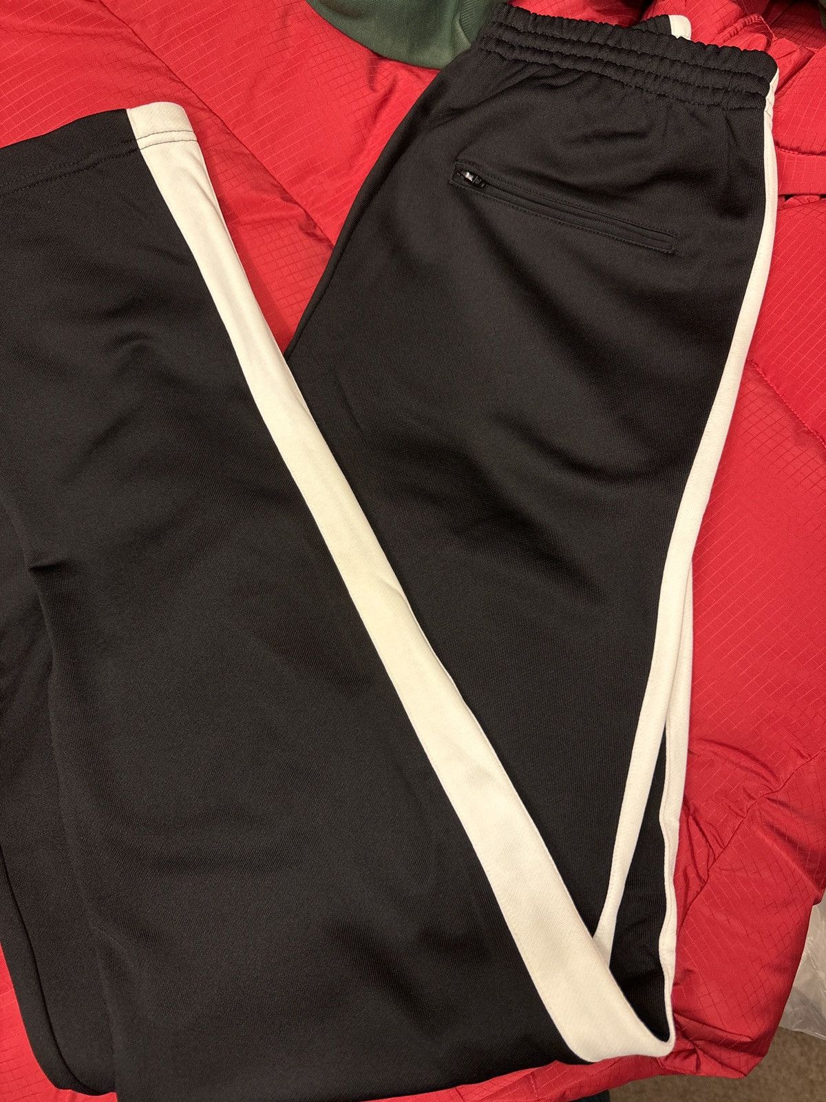 Balenciaga Balenciaga SS20 BB Lock Logo Track Pants With Side Stripe Size US 32 / EU 48 - 3 Thumbnail