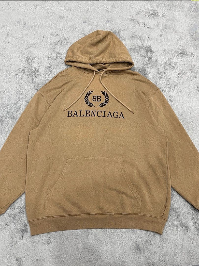 Balenciaga Balenciaga Laurel Logo Hoodie Size XS Size US XS / EU 42 / 0 - 1 Thumbnail