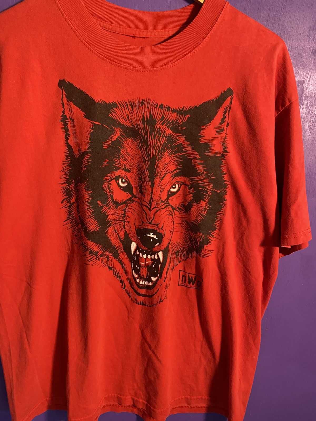 WCW/nWo Vintage 90s NWO wolf logo faded t-shirt Size US L / EU 52-54 / 3 - 3 Thumbnail