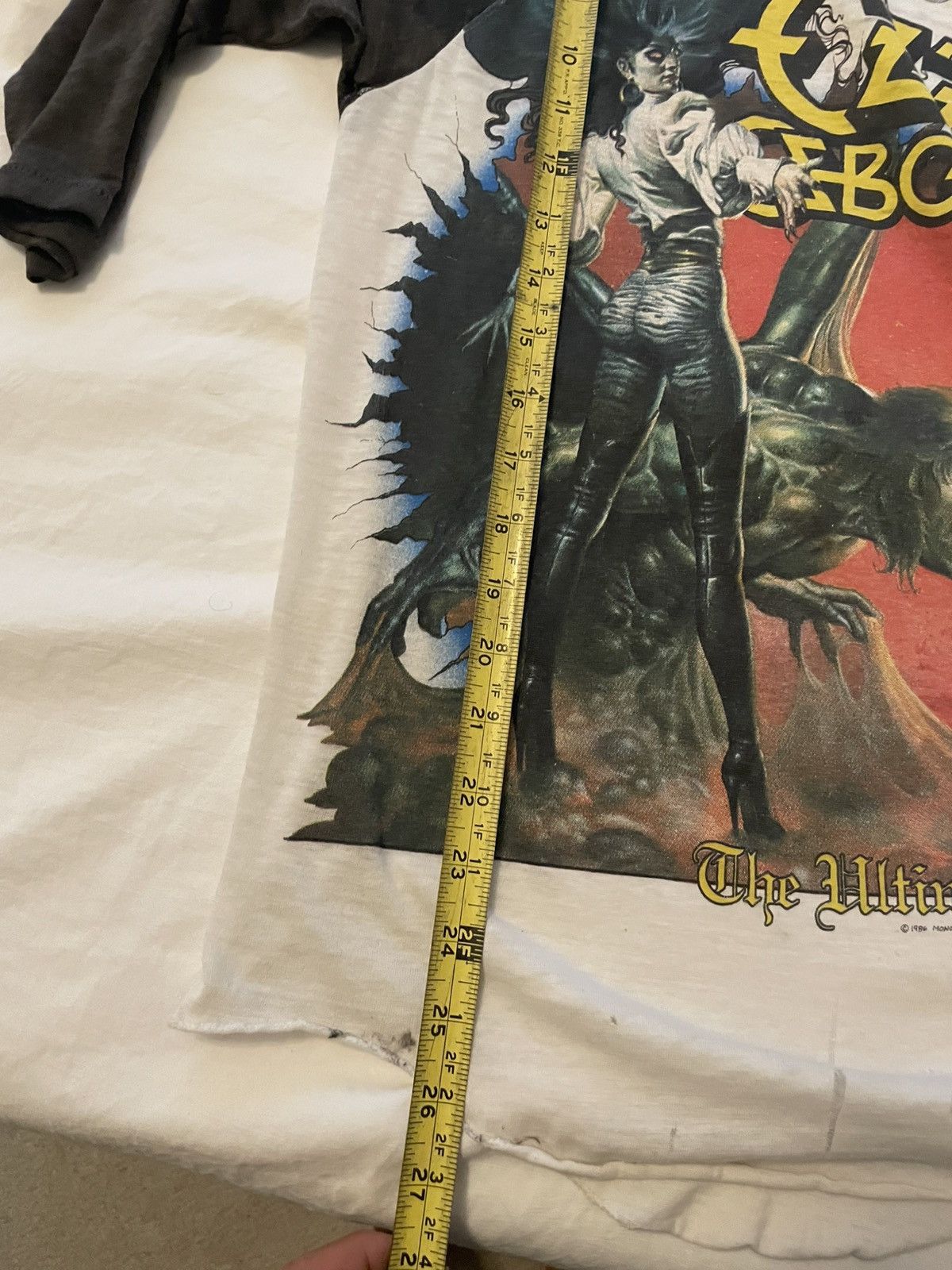 Vintage Vintage 1986 Ozzy Osbourne Ultimate Sin RockTour T Shirt Size US S / EU 44-46 / 1 - 6 Thumbnail