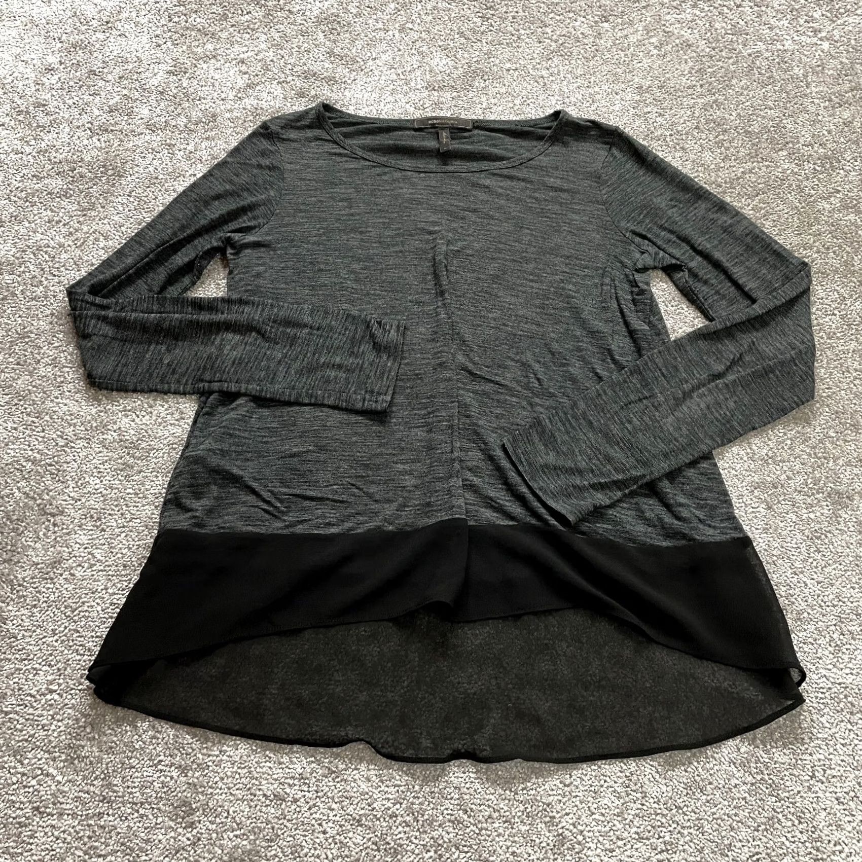Bcbgmaxazria BCBGMAXAZRIA Tunic Blouse Womens Medium Dark Gray Long Sleeve Round Neck Pullover Knit Polyester Viscose Color Gray Adult Womens Size M / US 6-8 / IT 42-44 - 2 Thumbnail