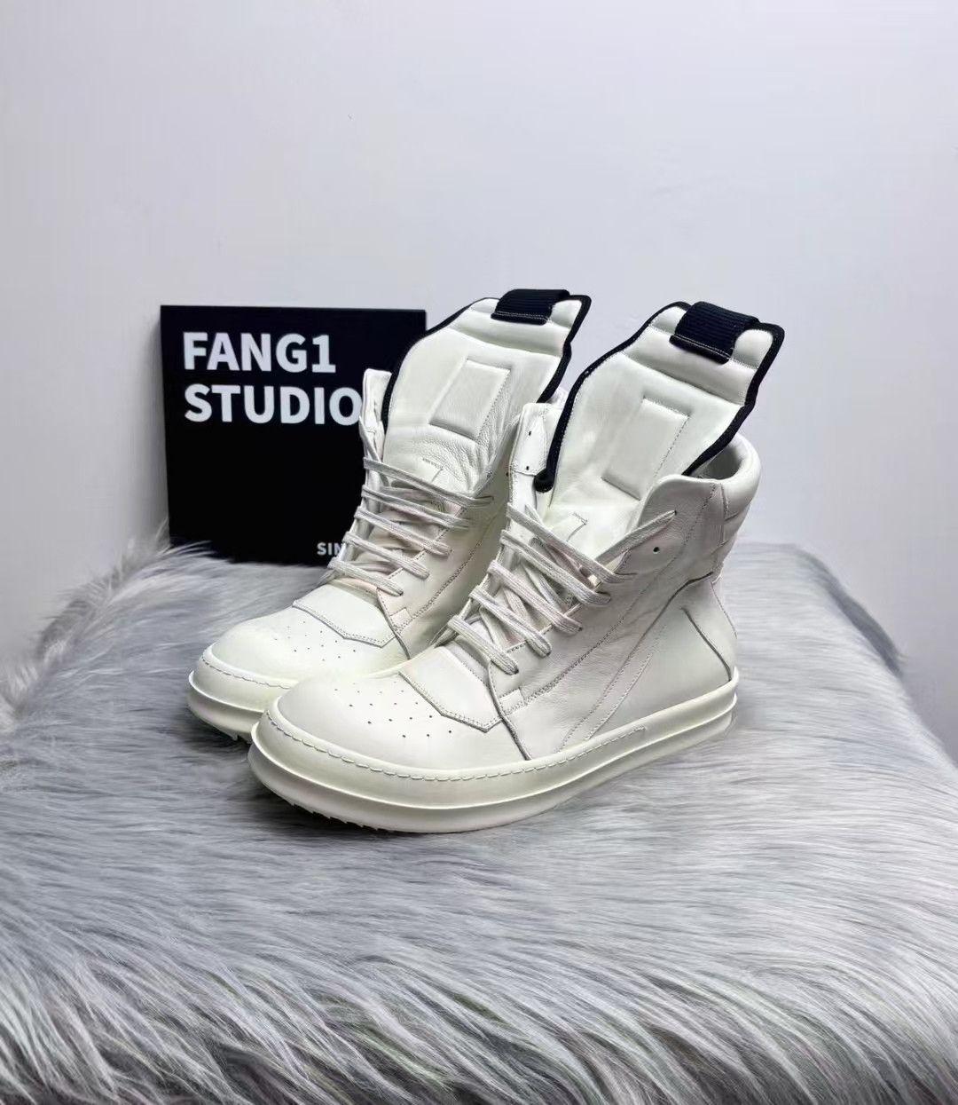 Rick Owens Rick Owens White High Top Sneakers Size US 8 / EU 41 - 3 Thumbnail