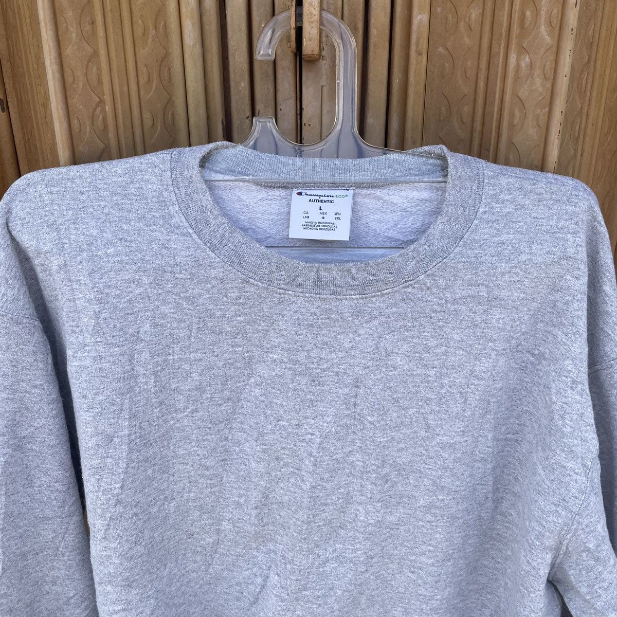 Champion Vintage Crewneck Champion Eco Small Logo Sweatshirt Size US L / EU 52-54 / 3 - 2 Thumbnail