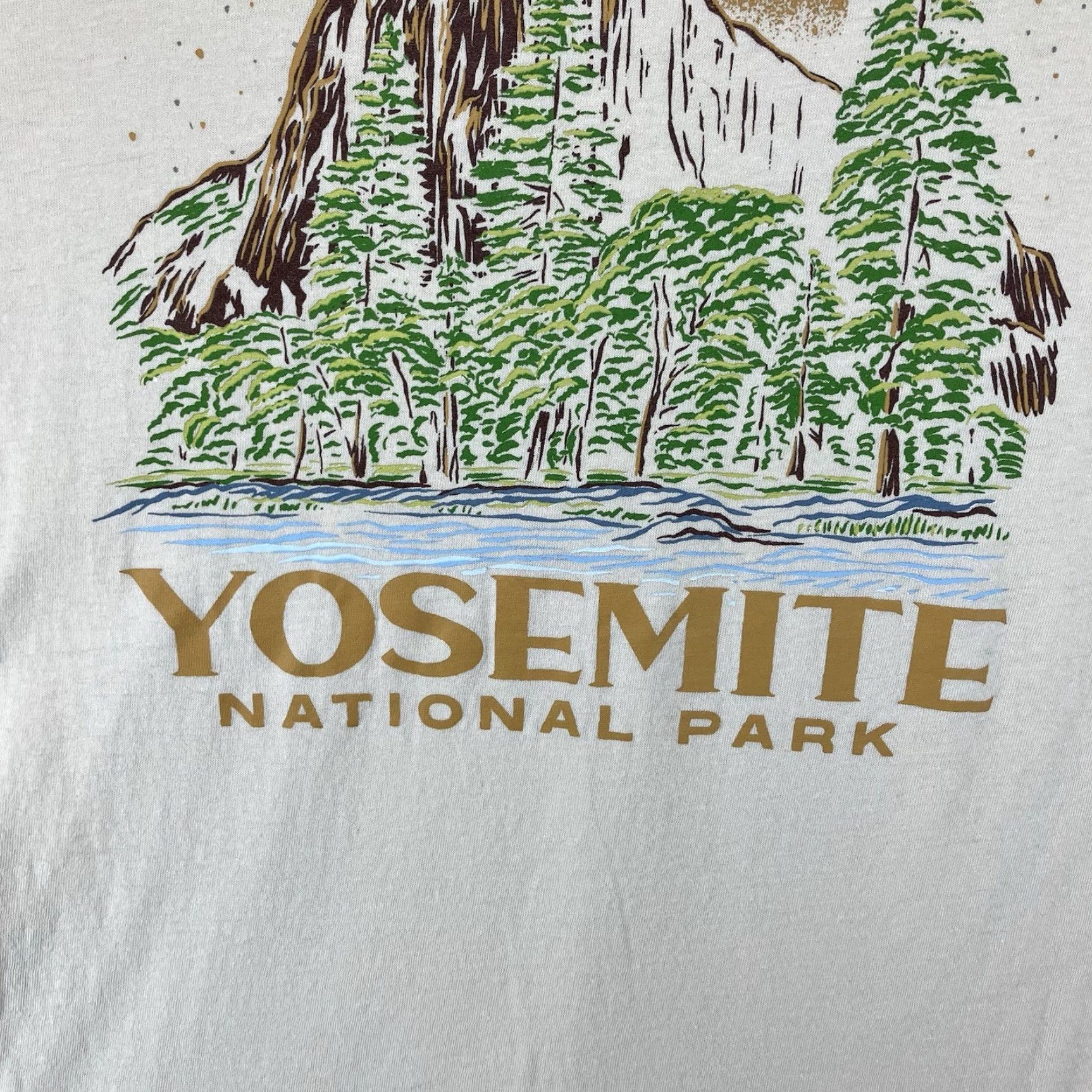 Vintage COLUMBIA Men's Medium Beige Graphic Print T-Shirt Yosemite National Park Outdoor Casual Short Sleeve Size US M / EU 48-50 / 2 - 6 Thumbnail