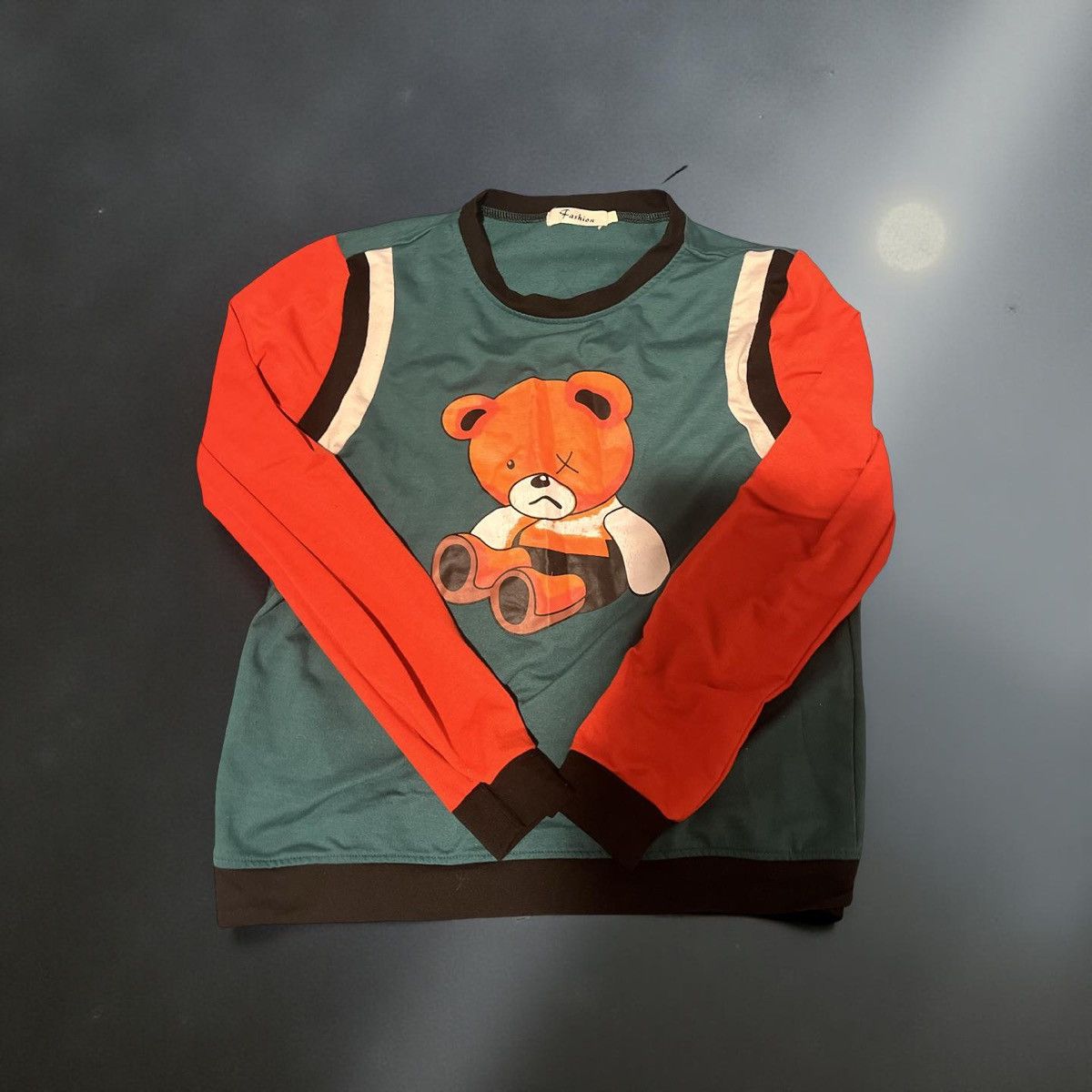 Other Bear Graphic Colorblock Long Sleeve Sweatshirt Size US S / EU 44-46 / 1 - 1 Thumbnail