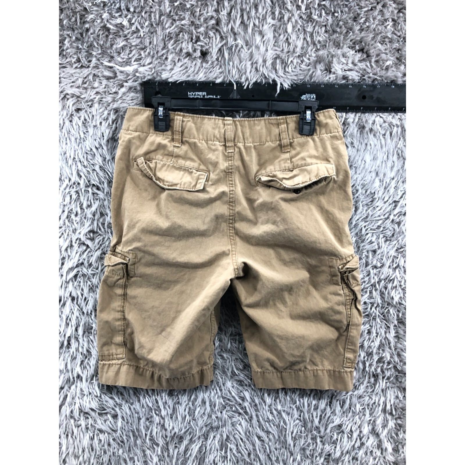 Gap Gap Cargo Shorts Mens Size 30 Mid Rise Medium Wash Beige Shorts Cargo Gap Mens 30 Beige Medium Wash Size US 30 / EU 46 - 5 Thumbnail