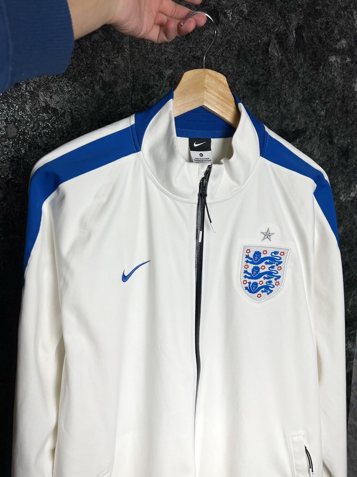Nike × Vintage Blocekore Vintage Nike England Football Soccer Jacket Size US XL / EU 56 / 4 - 2 Thumbnail