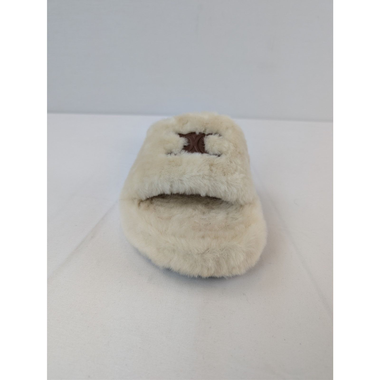 Celine o1rshd1 Fur Slides in Shearling Slide Slipper in Beige Size US 10 / IT 40 - 14 Thumbnail