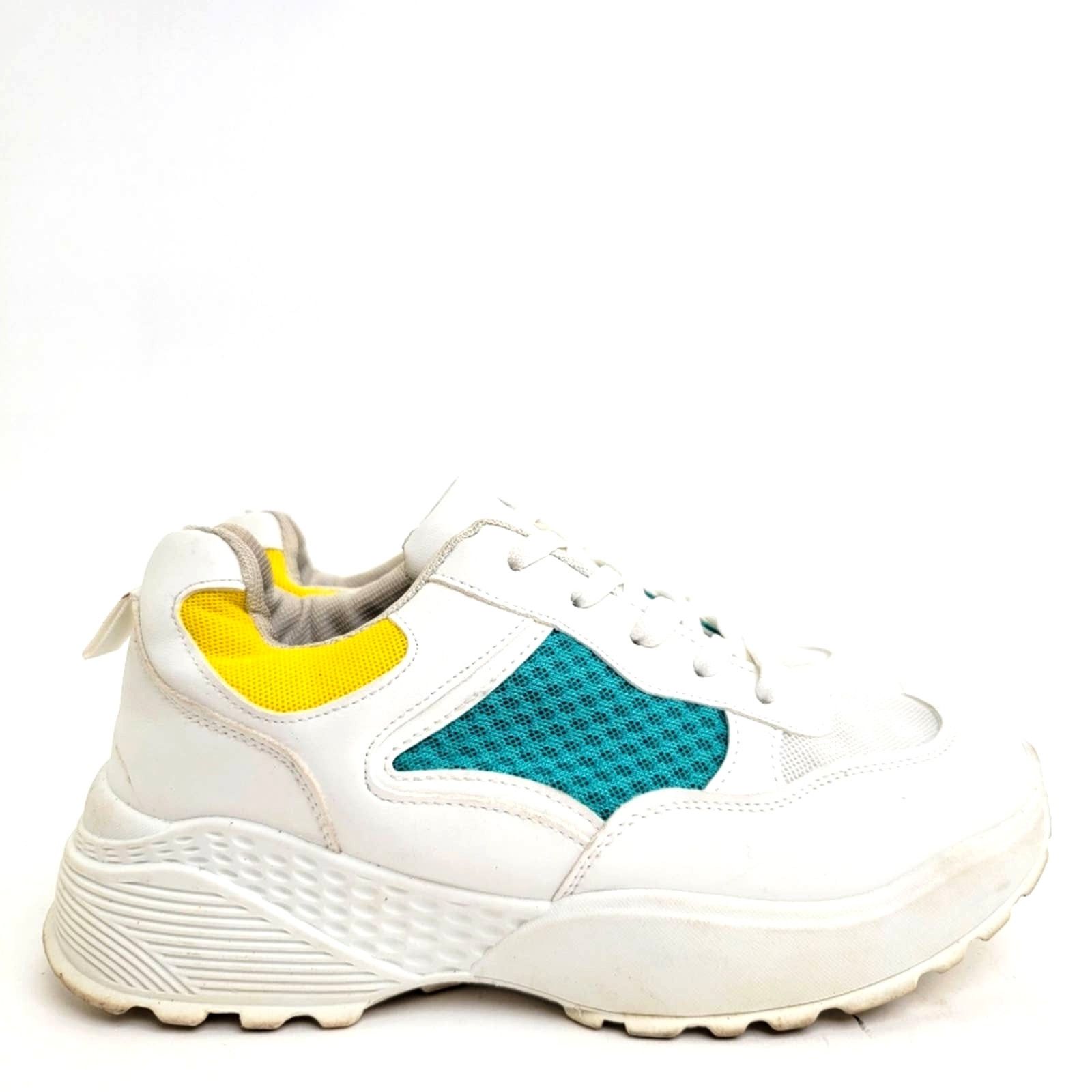 Steve Madden Steve Madde White Pastel Chunky Platform Lug Bottom Sneakers Size US 9 / IT 39 - 3 Thumbnail