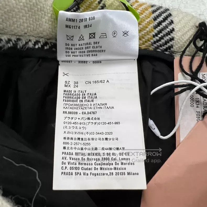 Miu Miu Miu Miu 38 Diamond plaid skirt Size 37" - 4 Thumbnail