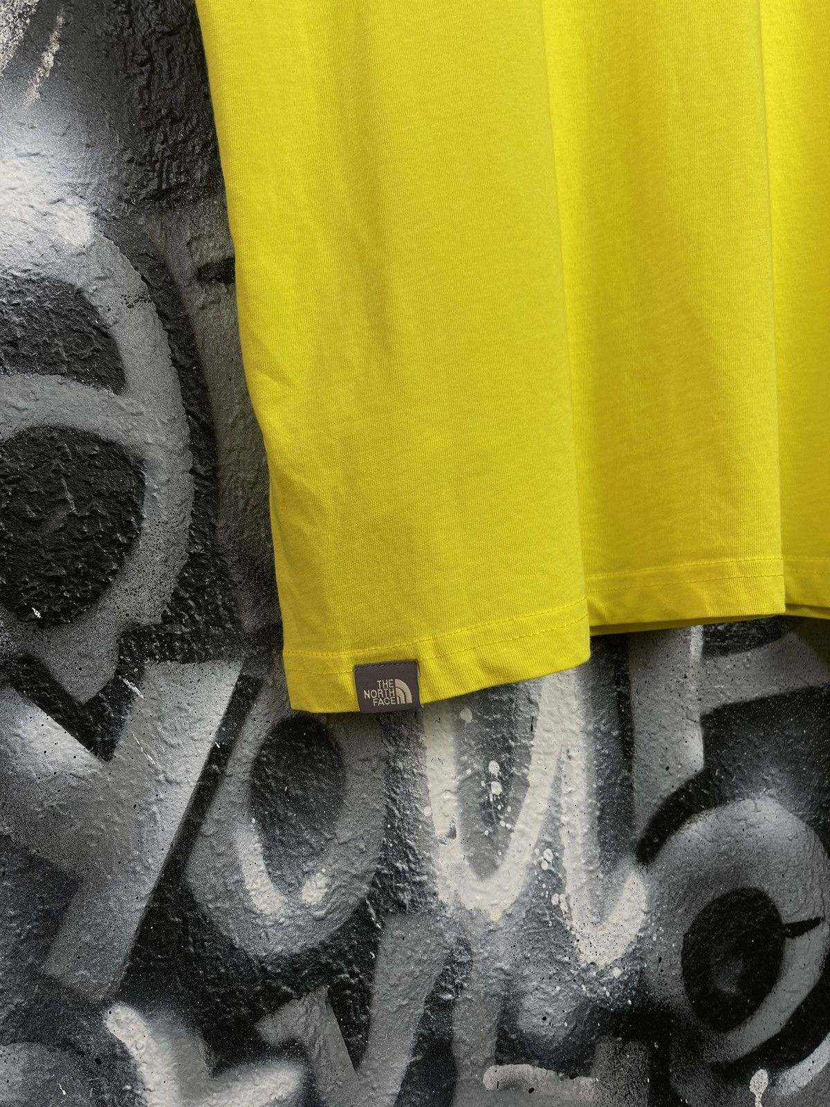 The North Face The North Face Big Logo Yellow T-Shirt Men’s Size L Size US L / EU 52-54 / 3 - 8 Thumbnail