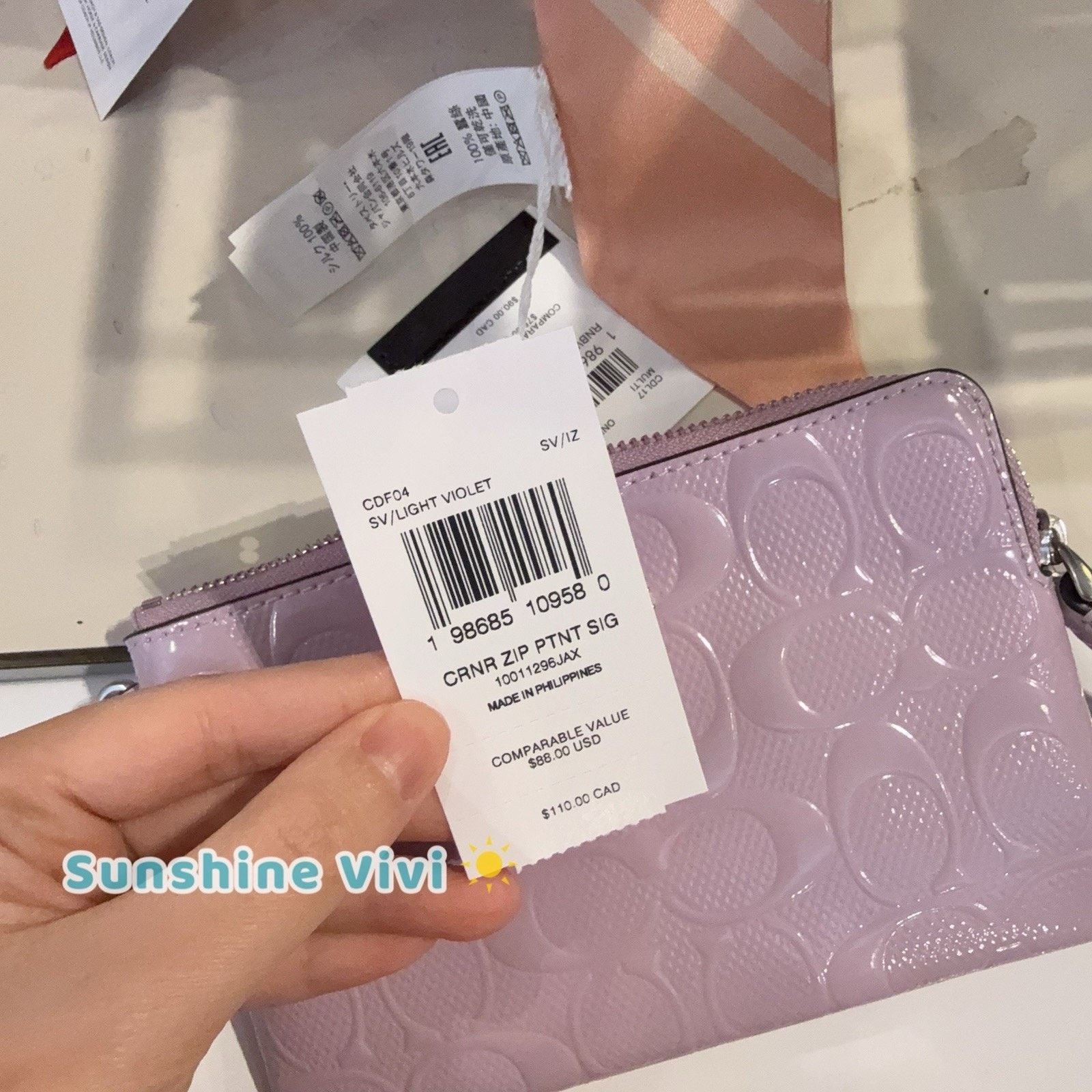 Coach NWT COACH Corner Zip Wristlet Heart Charm CDF04 Light VIOLET Size ONE SIZE - 6 Thumbnail
