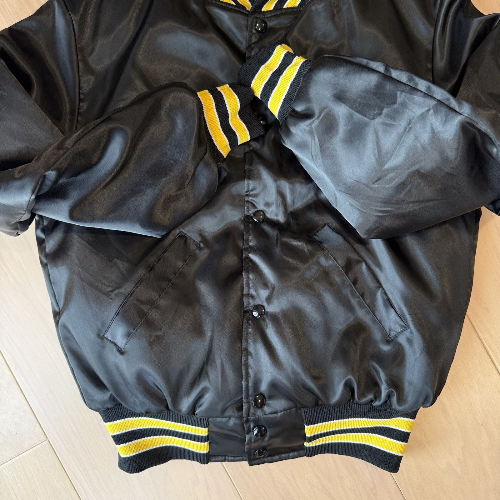 Vintage Vintage Purdue Boilermakers Bomber Jacket Medium Black Satin Size US M / EU 48-50 / 2 - 6 Thumbnail