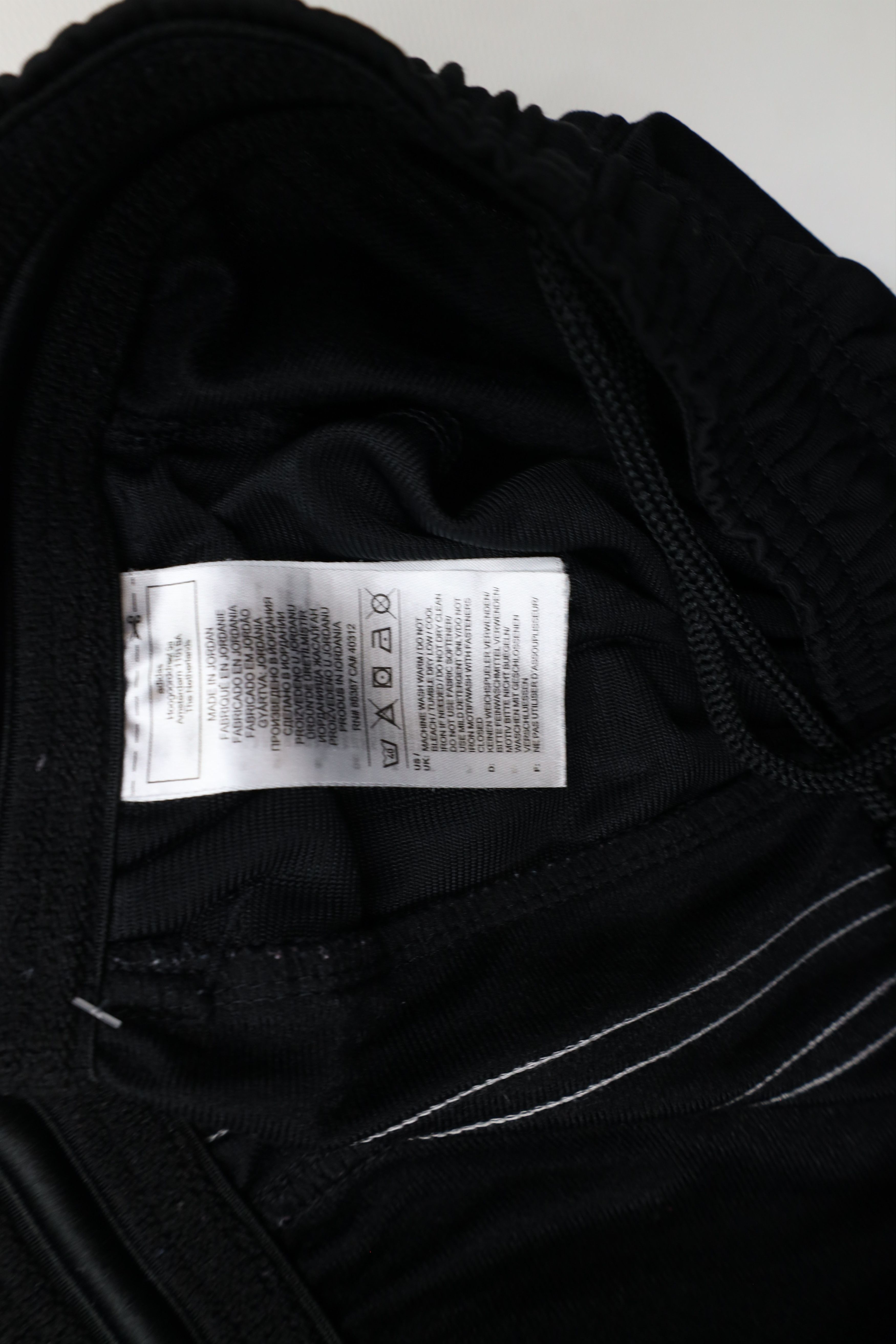 Adidas × Vintage Vintage Adidas Striped Tapered Leg Soccer Warm Up Sweatpants Size US 38 / EU 54 - 8 Thumbnail