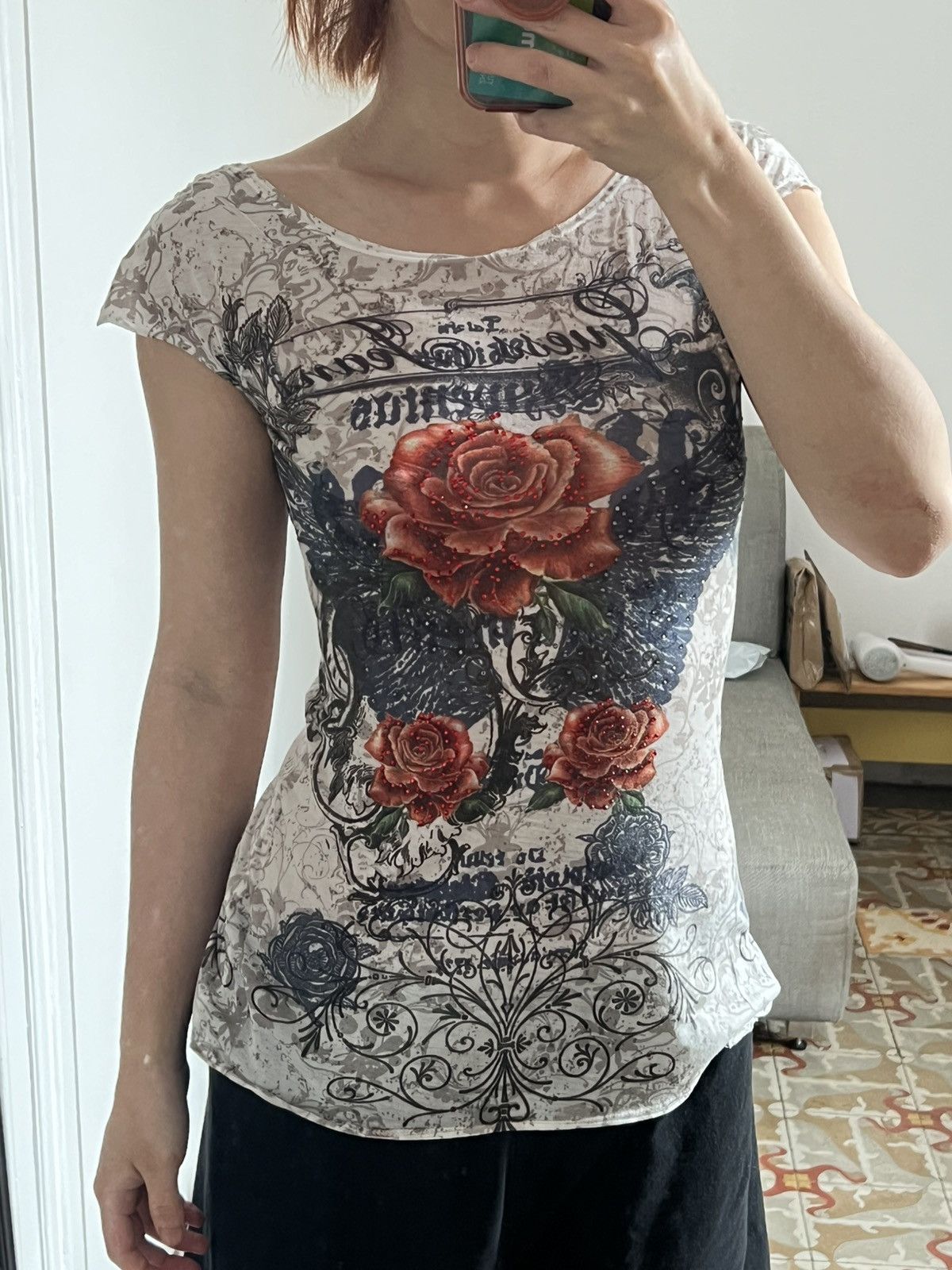 Guess Open back vintage Guess top Size S / US 4 / IT 40 - 2 Thumbnail