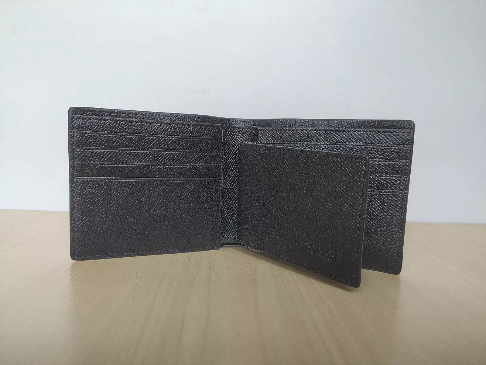 Coach Coach 3 - IN - 1 Leather Wallet T 0565 Size ONE SIZE - 8 Thumbnail