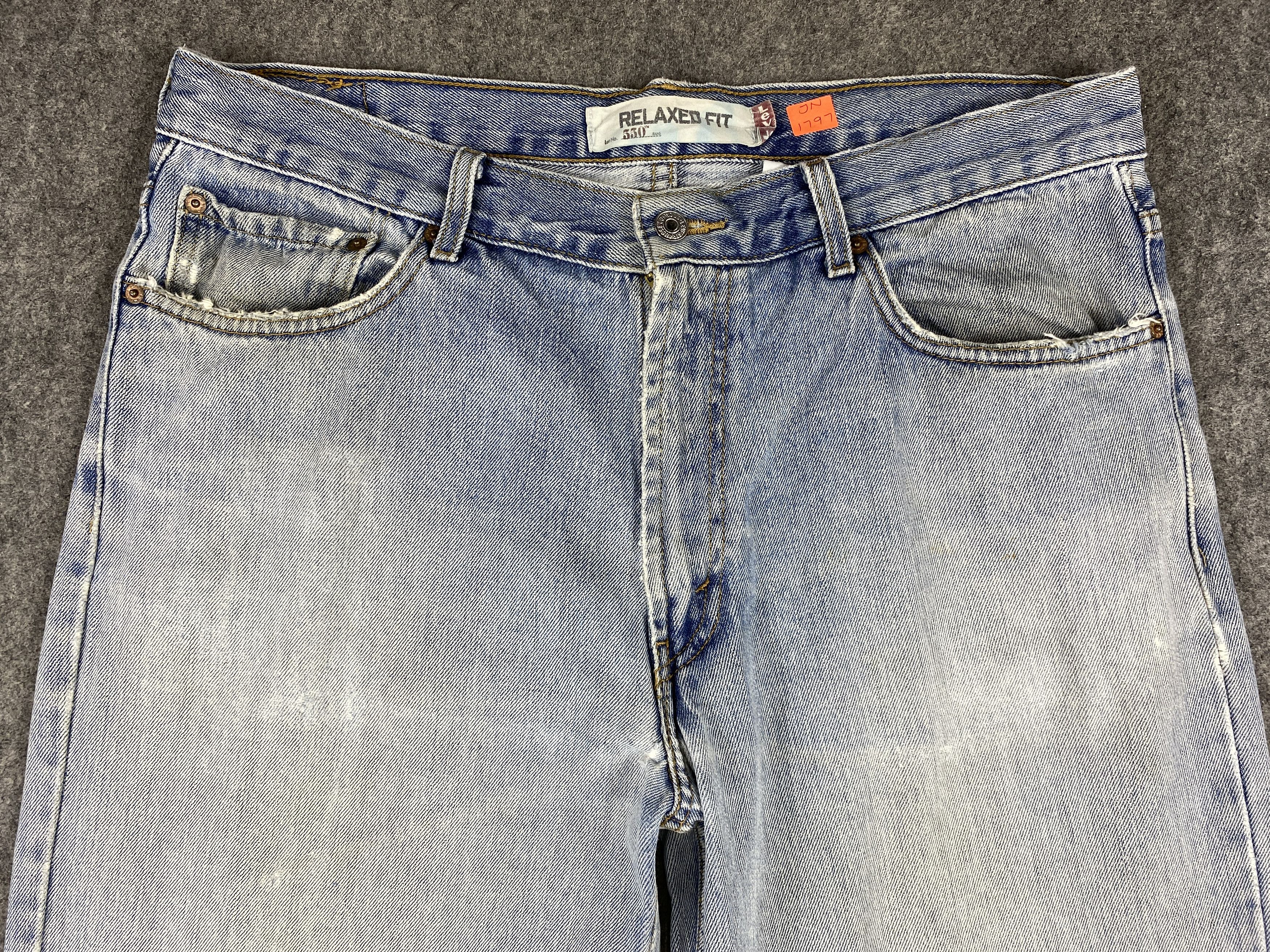 Levi's Light Blue Wash Vintage Levi's 550 36x35 Denim -JN1797 Size US 36 / EU 52 - 3 Thumbnail
