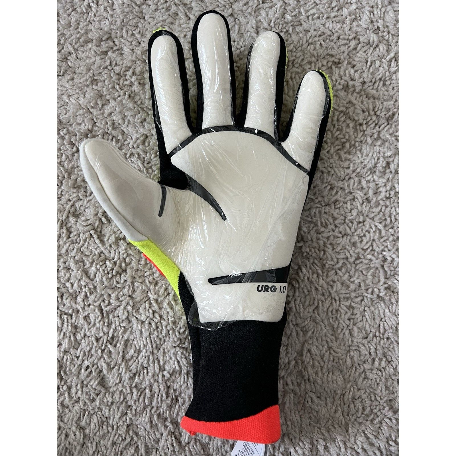 Adidas adidas PREDATOR PRO GL P GOALKEEPER Gloves Solar Yellow Size ONE SIZE - 5 Thumbnail