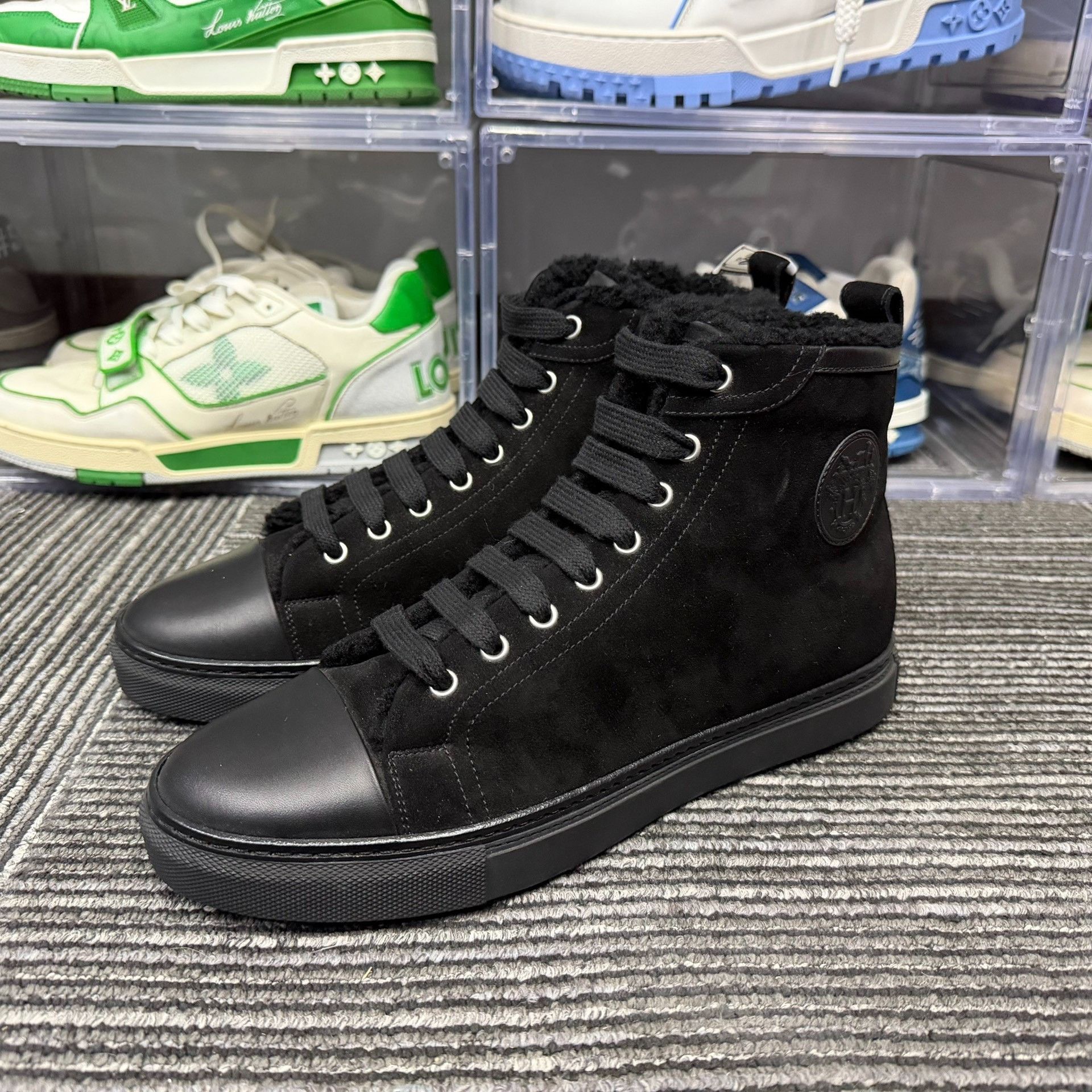 Hermes Hermes Thermal Black Hitop Sneakers 8 Men Size US 8 / EU 41 - 1 Thumbnail