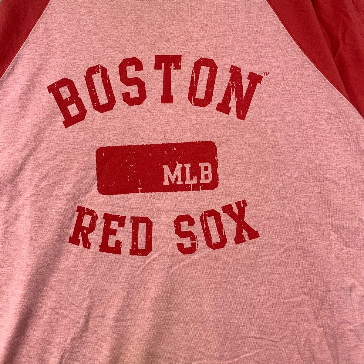 MLB × Uniqlo MLB x UNIQLO x RED SOX Boston Baseball Raglan Tee Shirt Size US XL / EU 56 / 4 - 4 Thumbnail
