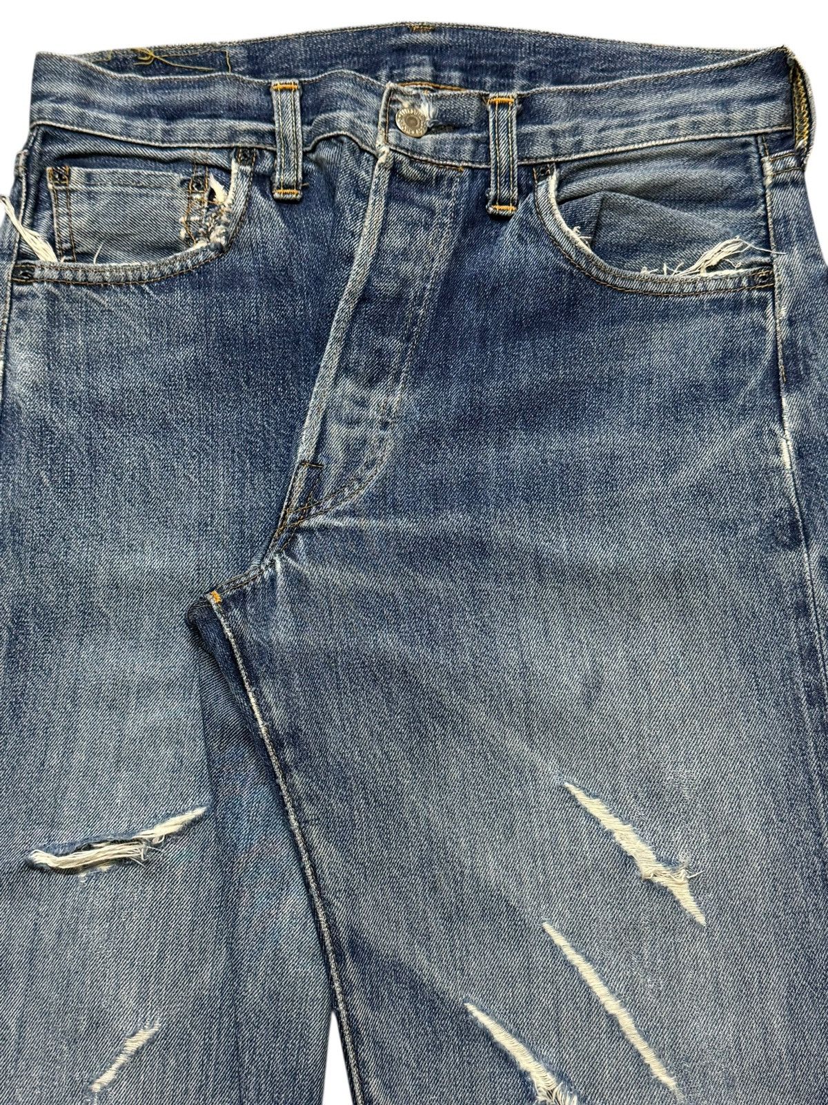 Levi's Vintage 90s Levis 501 Selvedge Big E Faded Clawmark Distress Size US 30 / EU 46 - 3 Thumbnail
