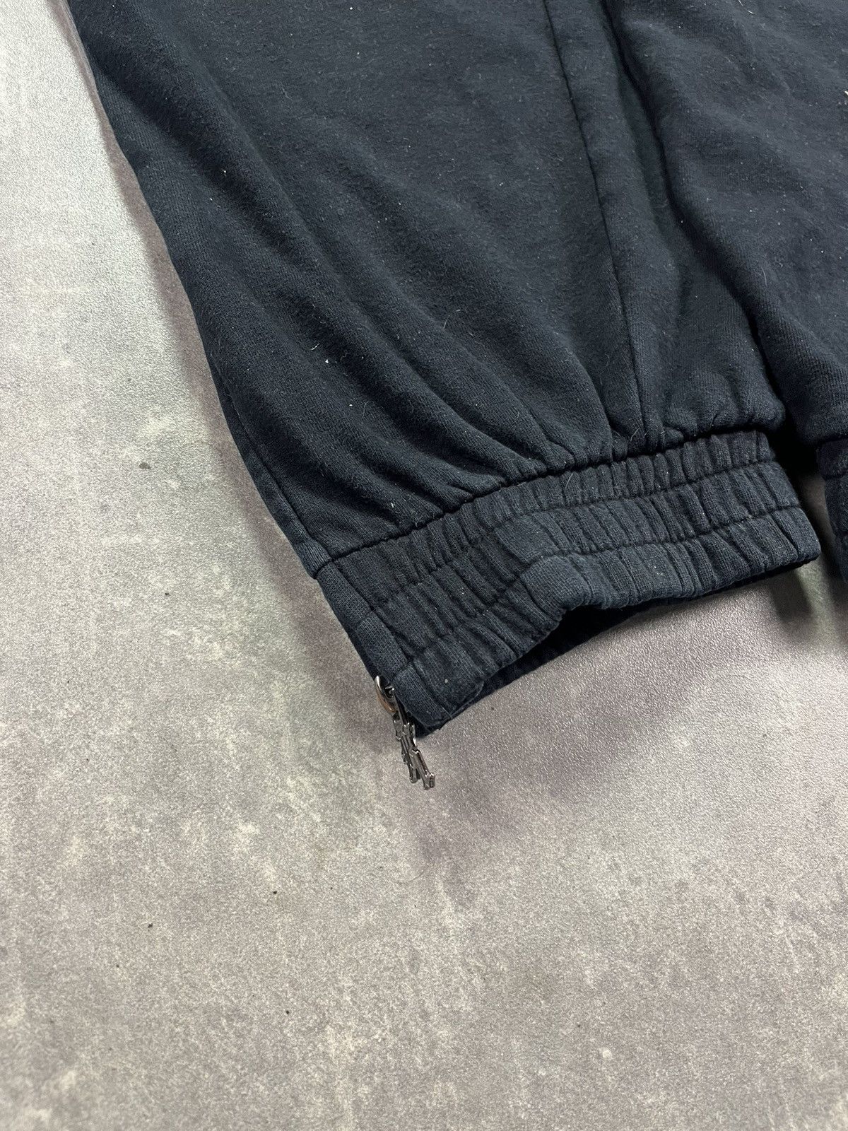 Karl Kani Karl Kani Vintage Embroidered Printed Baggy Sweatpants L Size US 34 / EU 50 - 7 Thumbnail