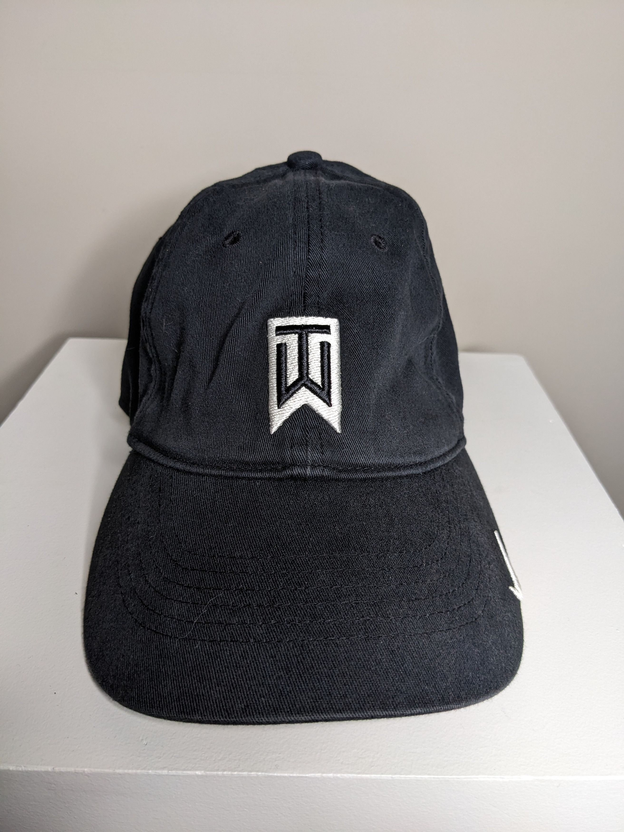 Tiger Woods Tiger Woods x Nike Golf Hat Black S/M Cap Embroidered RARE Size ONE SIZE - 2 Thumbnail