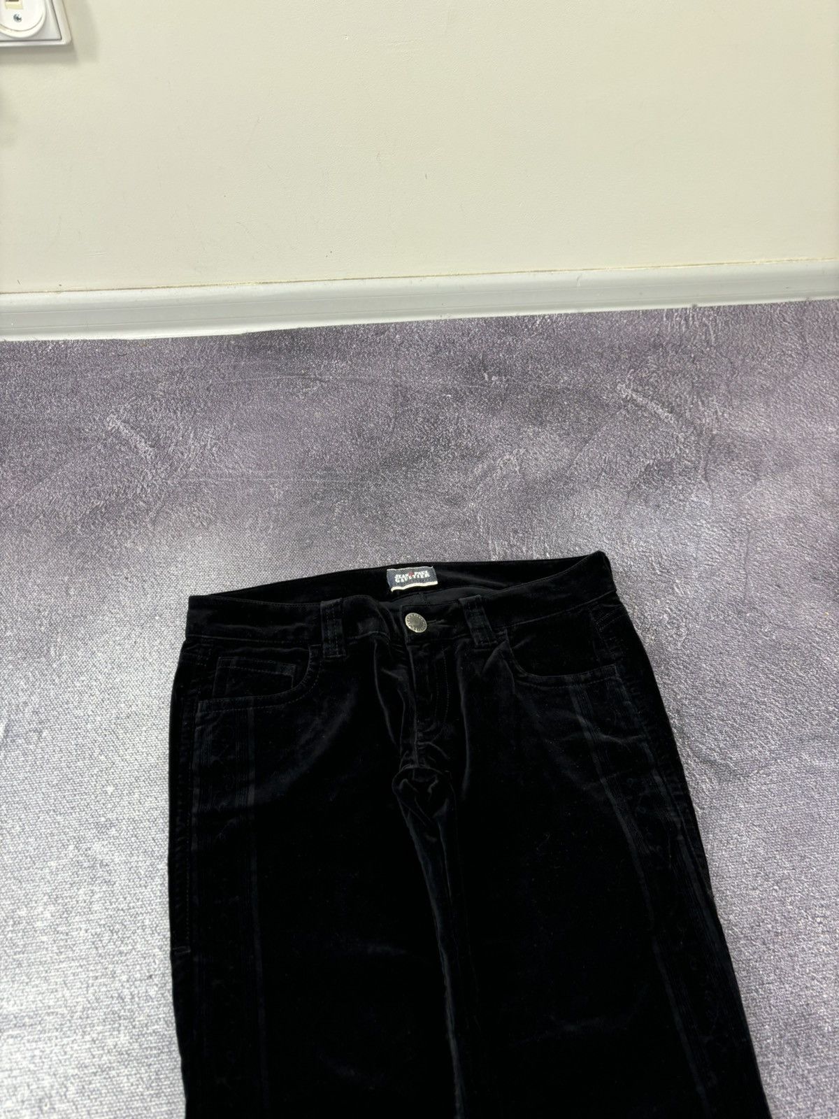 Jean Paul Gaultier Vintage Jean Paul Gaultier Women’s Velvet Rare Black Pants Size 30" / US 8 / IT 44 - 5 Thumbnail