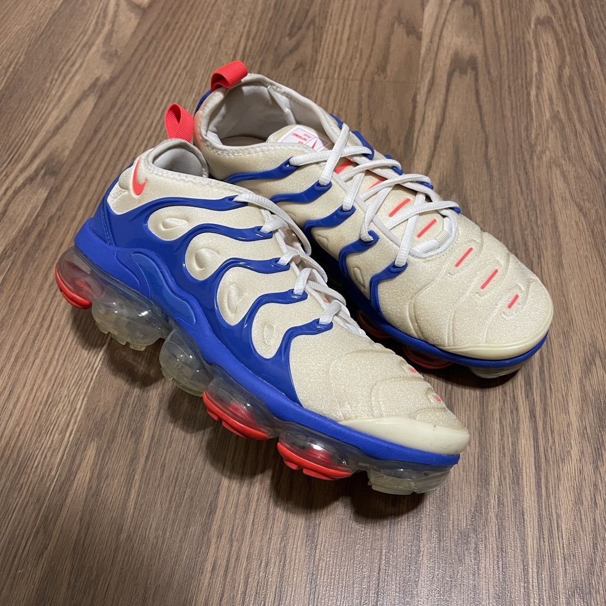 Nike Nike Air VaporMax Plus Coconut Milk Hyper Royal Size US 9 / EU 42 - 2 Thumbnail