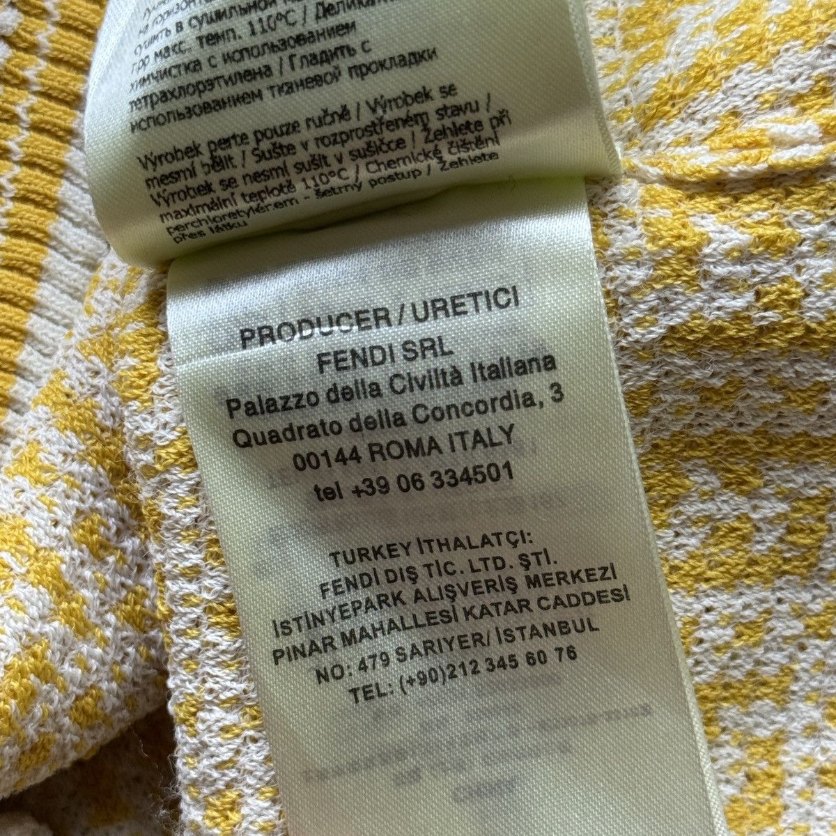 Fendi Fendi - FF Motif Knitted Yellow Blouse Size XS / US 0-2 / IT 36-38 - 9 Thumbnail