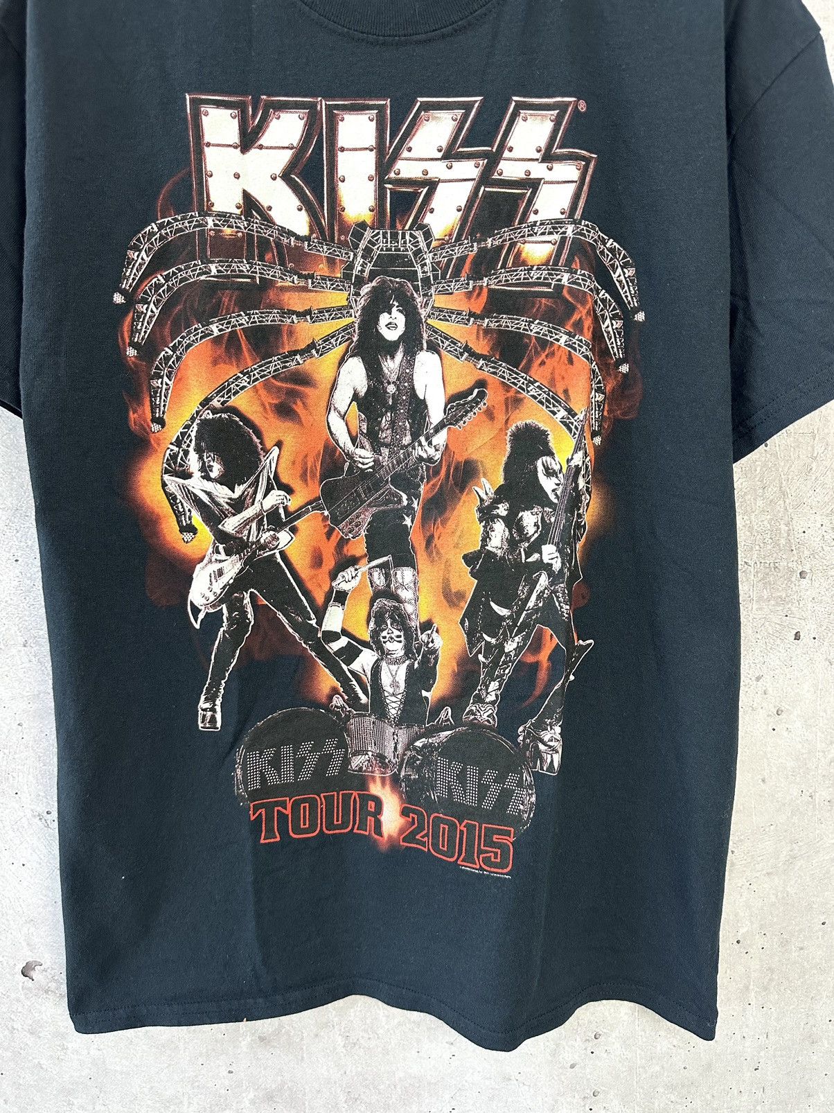 Band Tees KISS World Tour Printed T-shirt Size US S / EU 44-46 / 1 - 3 Thumbnail