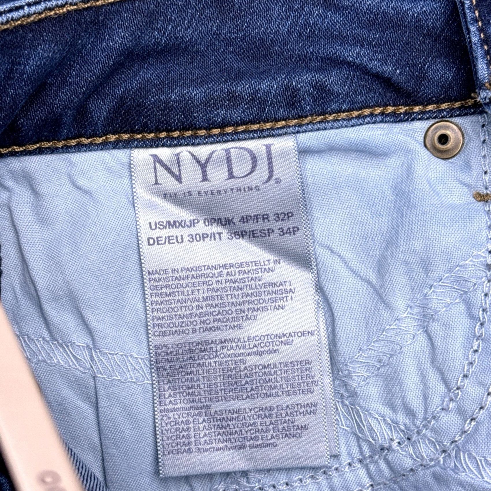 NYDJ NYDJ Marilyn Straight Jeans 0P Petite Mid Rise Stretch Denim Button Logo 5-Pocket Blue Jeans Mens Womens Girls Boys Size 25" / US 0 / IT 36 - 5 Thumbnail