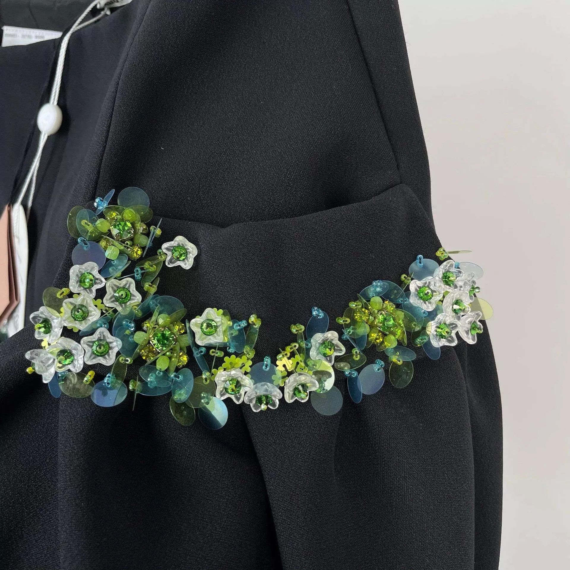 Miu Miu Miu Miu Black Green Floral Sequin Skort 36+ Size 25" / US 0 / IT 36 - 9 Thumbnail