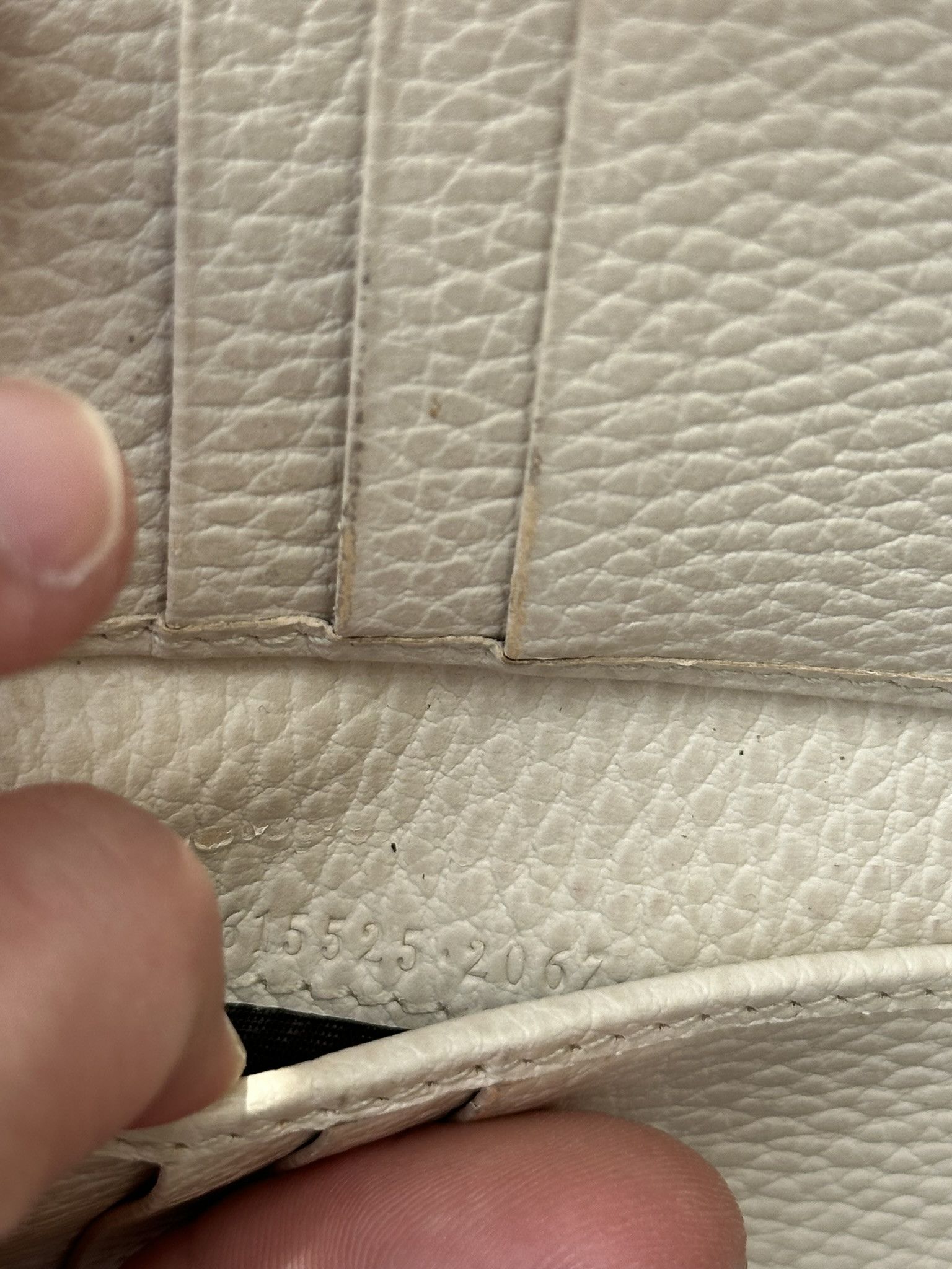 Gucci Gucci Wallet Compact Interlocking G Dollar Logo Ivory Size ONE SIZE - 16 Thumbnail