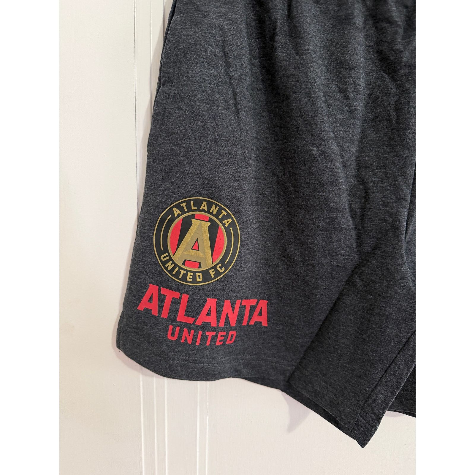 Other NWT Atlanta United FC AUFC MLS Soccer Shorts Men's Size L Size US 32 / EU 48 - 2 Thumbnail