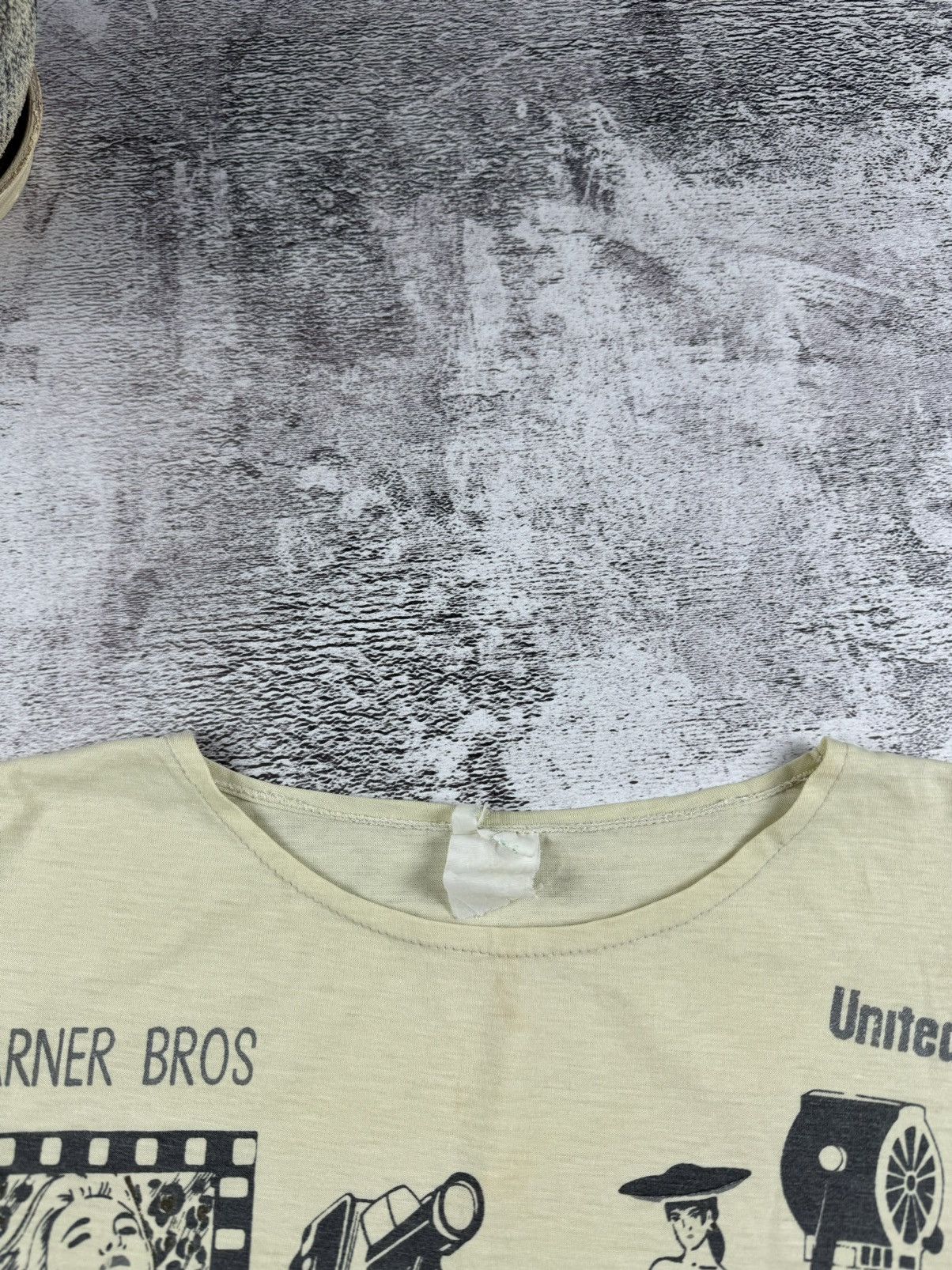 Warner Bros Vintage 80S 90S Cinema Star Paramount USA RARE T Shirt Tee Size US L / EU 52-54 / 3 - 15 Thumbnail