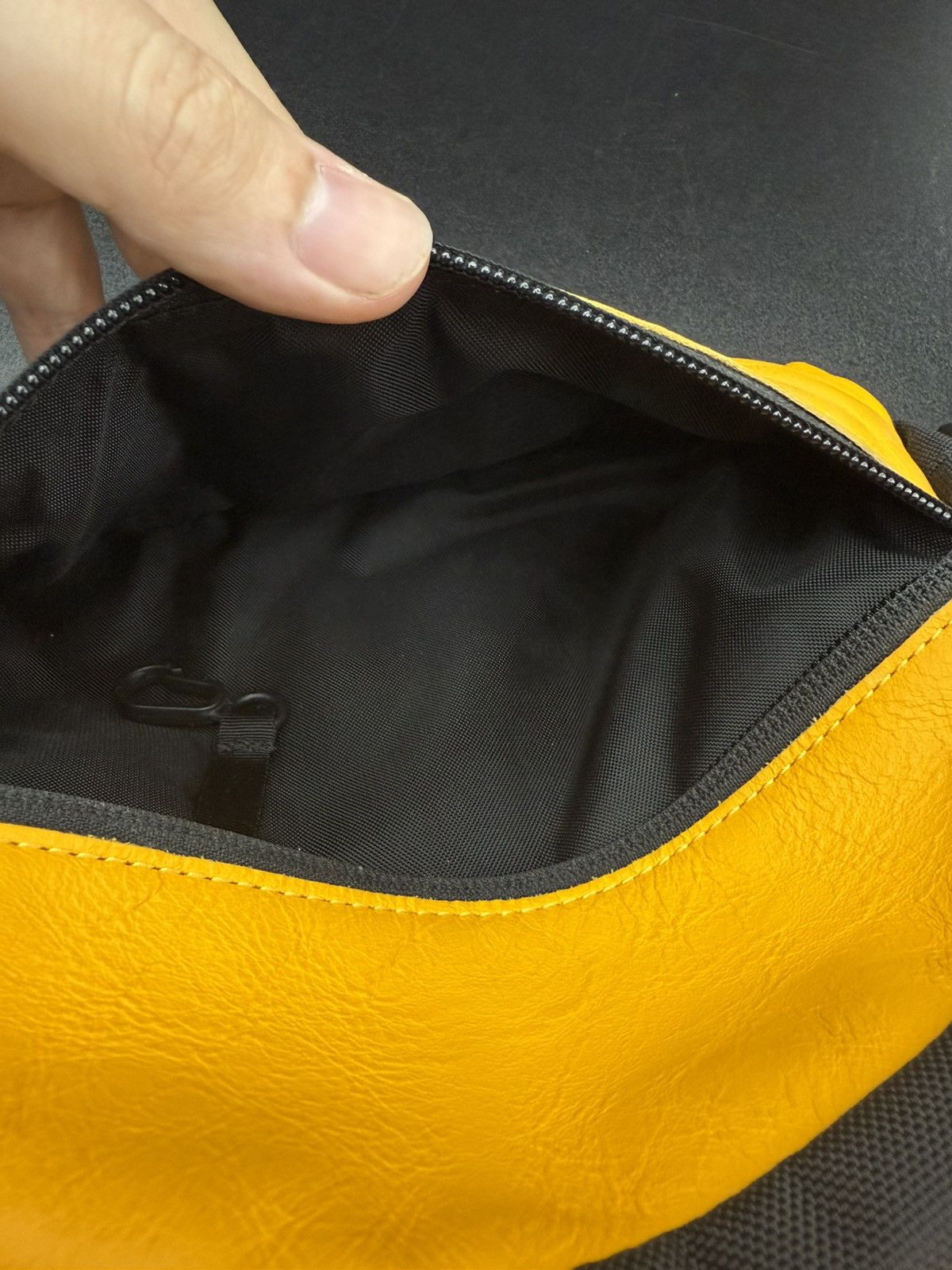 Supreme Supreme The North Face Yellow Leather Fanny Roo Lumber Pack Size ONE SIZE - 6 Thumbnail