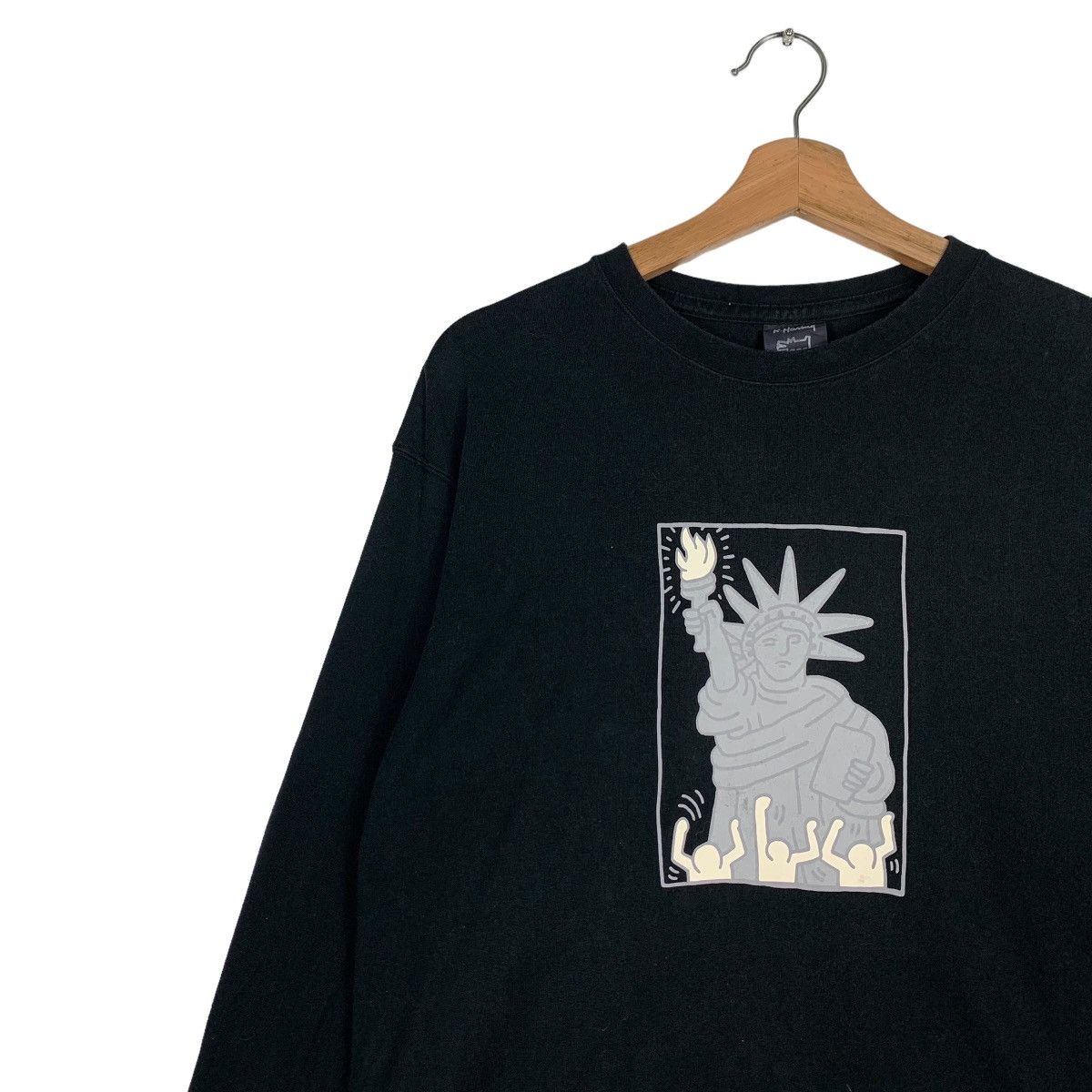 Keith Haring Keith Haring Statue of Liberty Freedom Tower Tee #0344-C16 Size US M / EU 48-50 / 2 - 7 Thumbnail